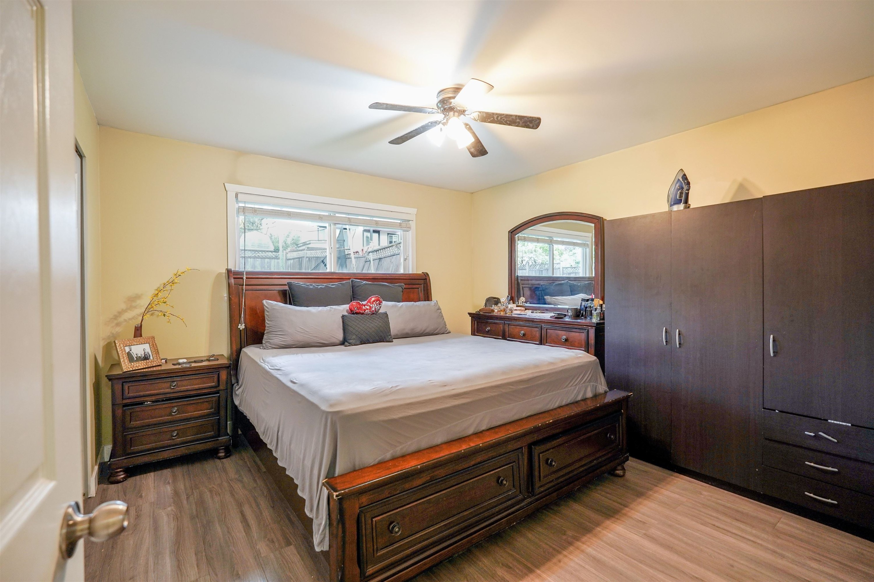 









14088


78

Avenue,
Surrey,




BC
V3W 2Y1

