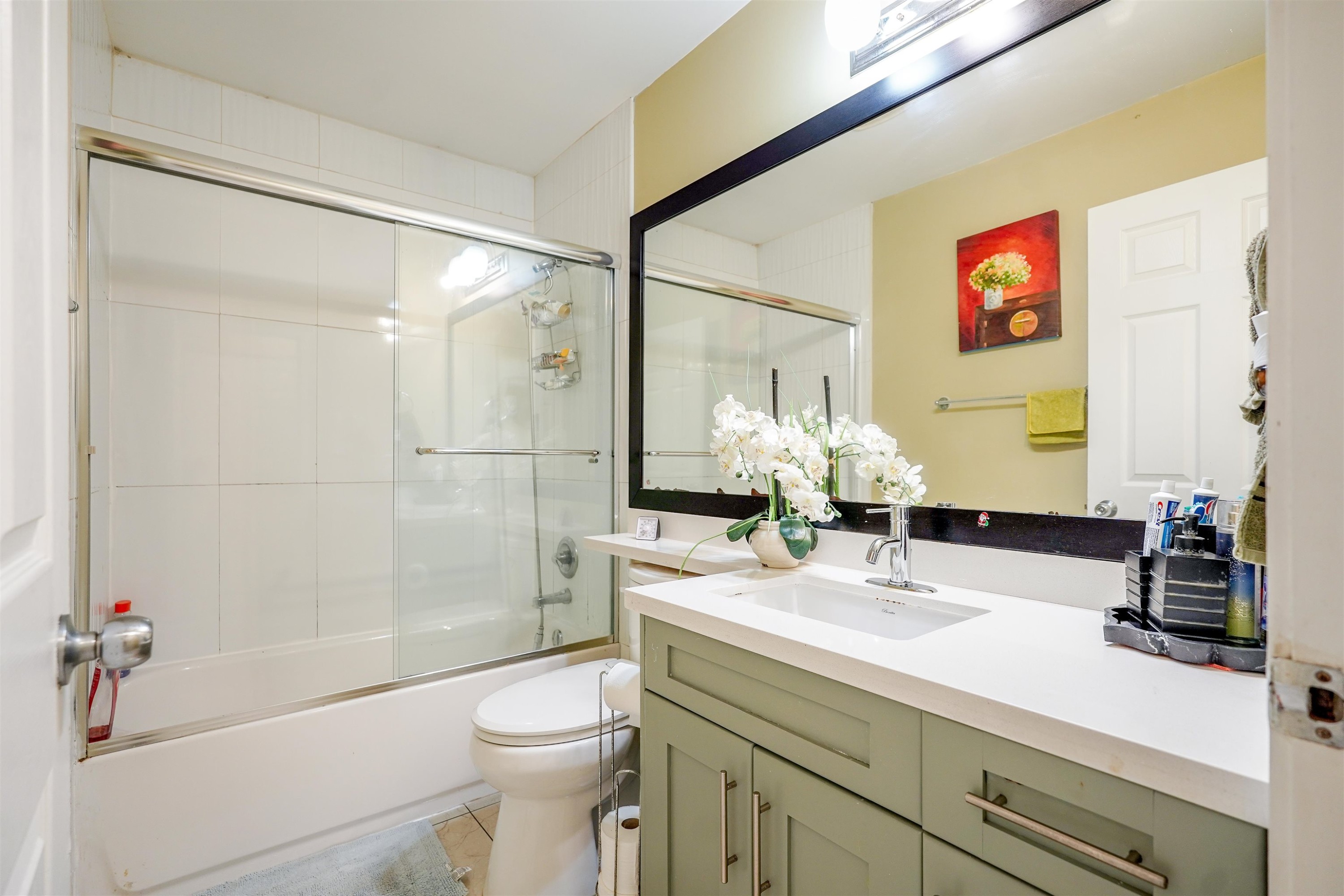 









14088


78

Avenue,
Surrey,




BC
V3W 2Y1

