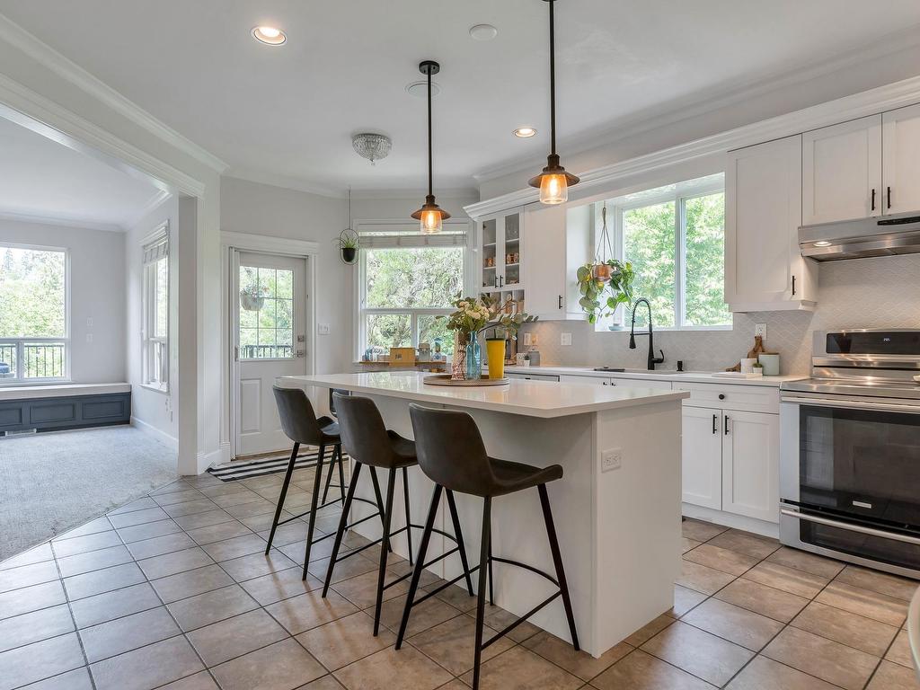









9434


216a

Street,
Langley,




BC
V1M 4E2

