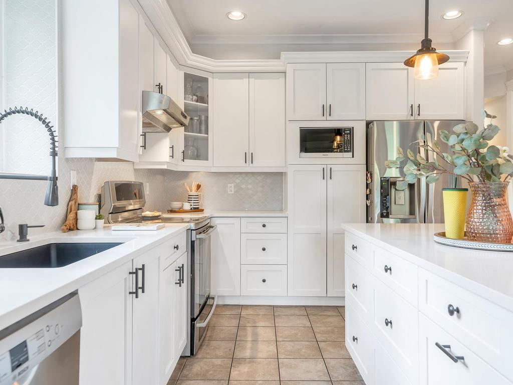 









9434


216a

Street,
Langley,




BC
V1M 4E2

