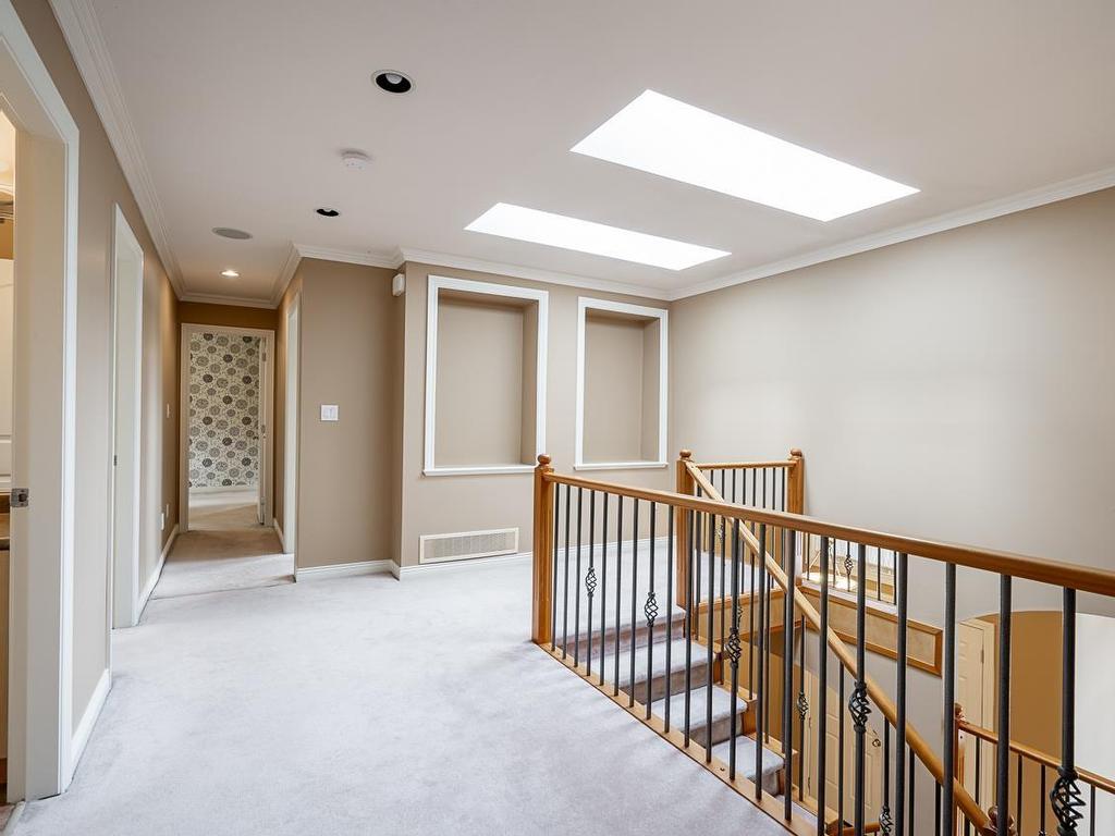 









14374


76a

Avenue,
Surrey,




BC
V3W 1N8

