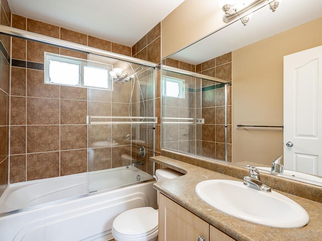 









14374


76a

Avenue,
Surrey,




BC
V3W 1N8

