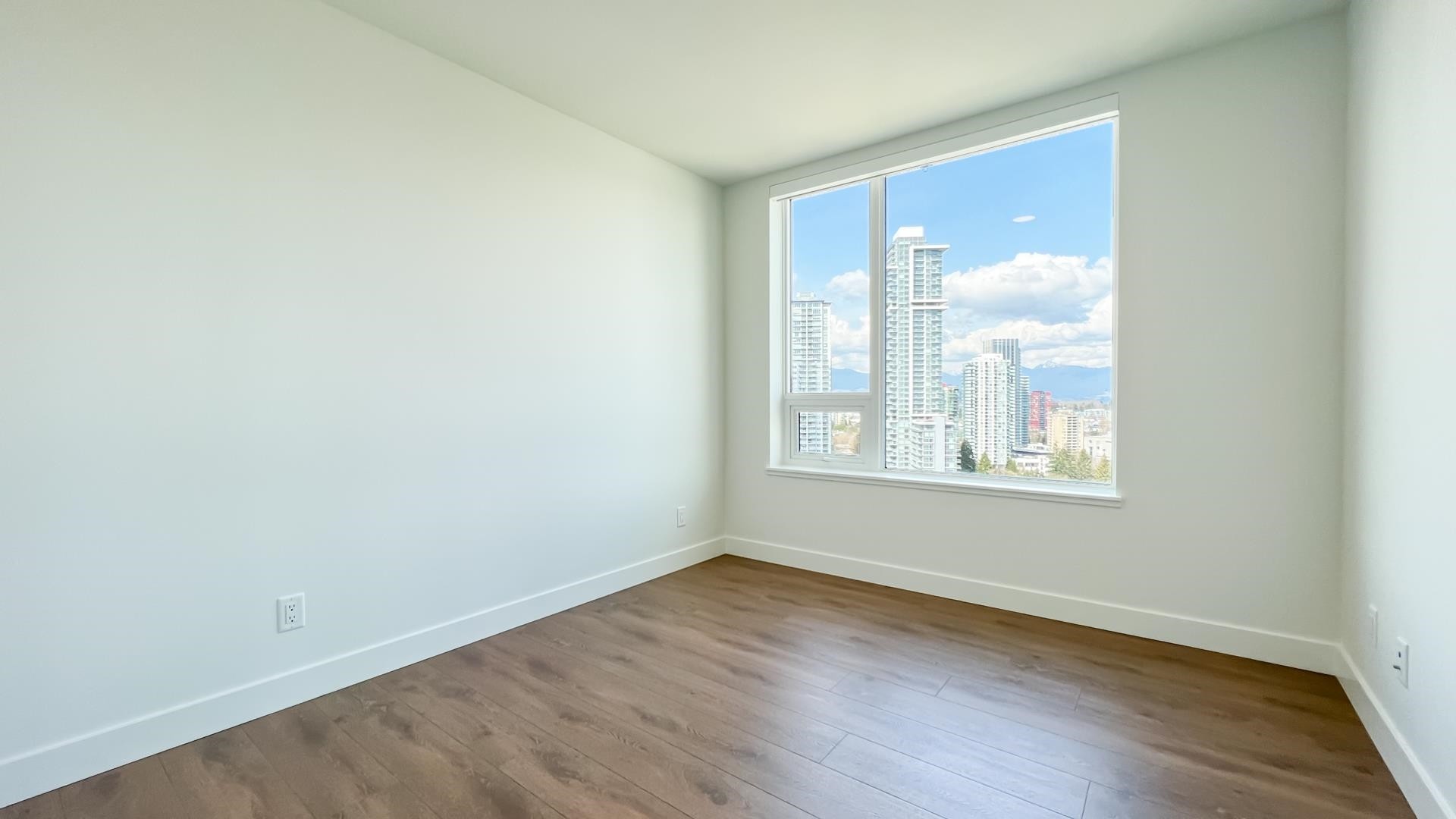 









13359


Old Yale

Road, 1602,
Surrey,




BC
V3T 0S4

