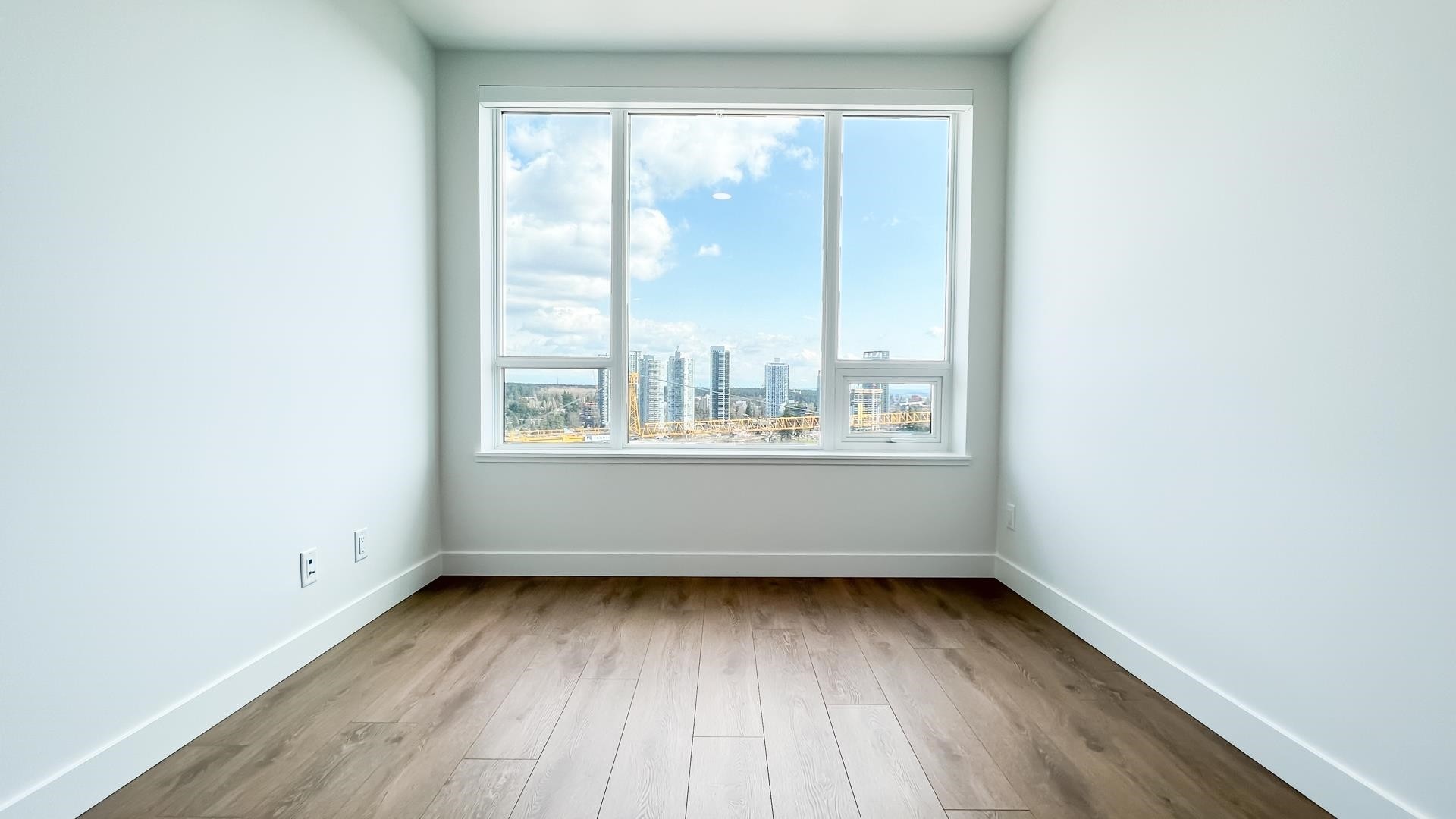 









13359


Old Yale

Road, 1602,
Surrey,




BC
V3T 0S4

