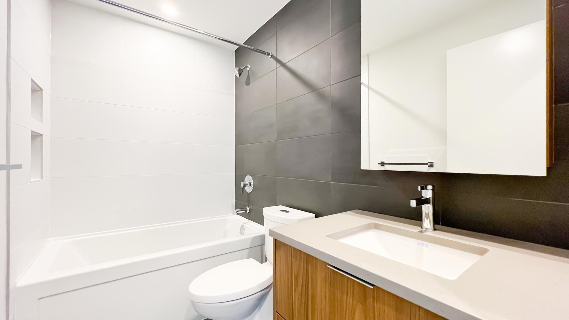 









13359


Old Yale

Road, 1602,
Surrey,




BC
V3T 0S4

