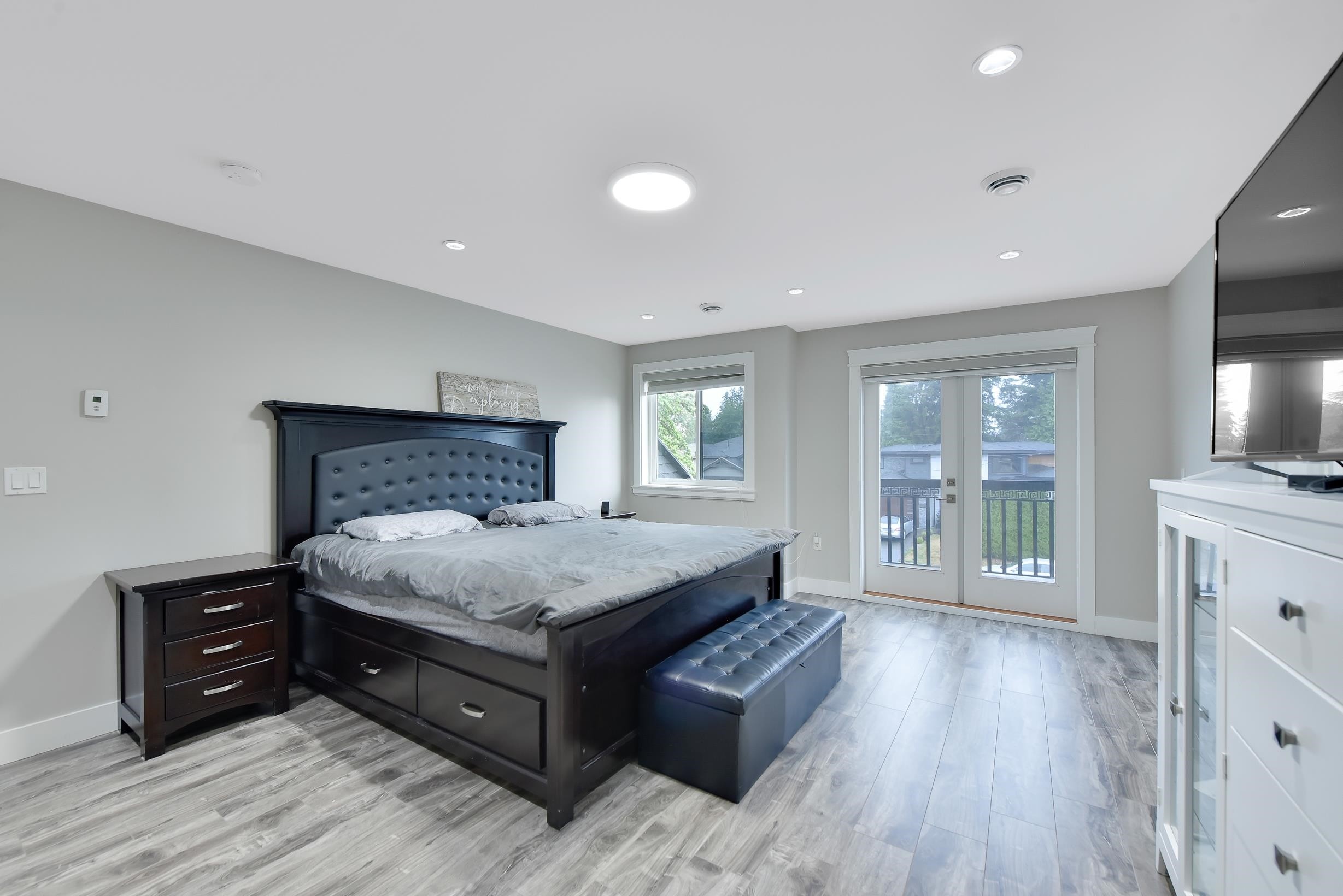 









10266


126

Street,
Surrey,




BC
V3V 5E7

