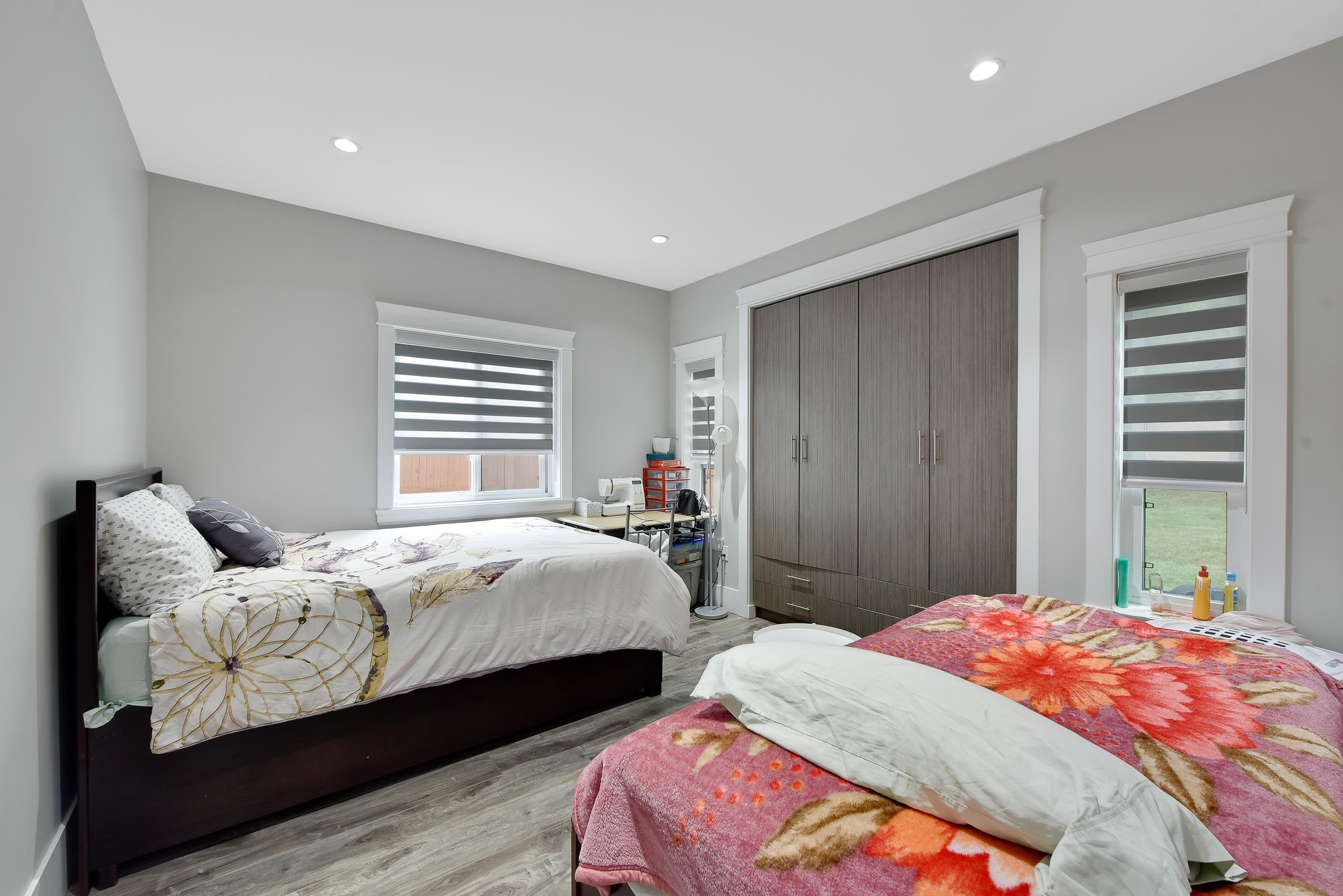 









10266


126

Street,
Surrey,




BC
V3V 5E7

