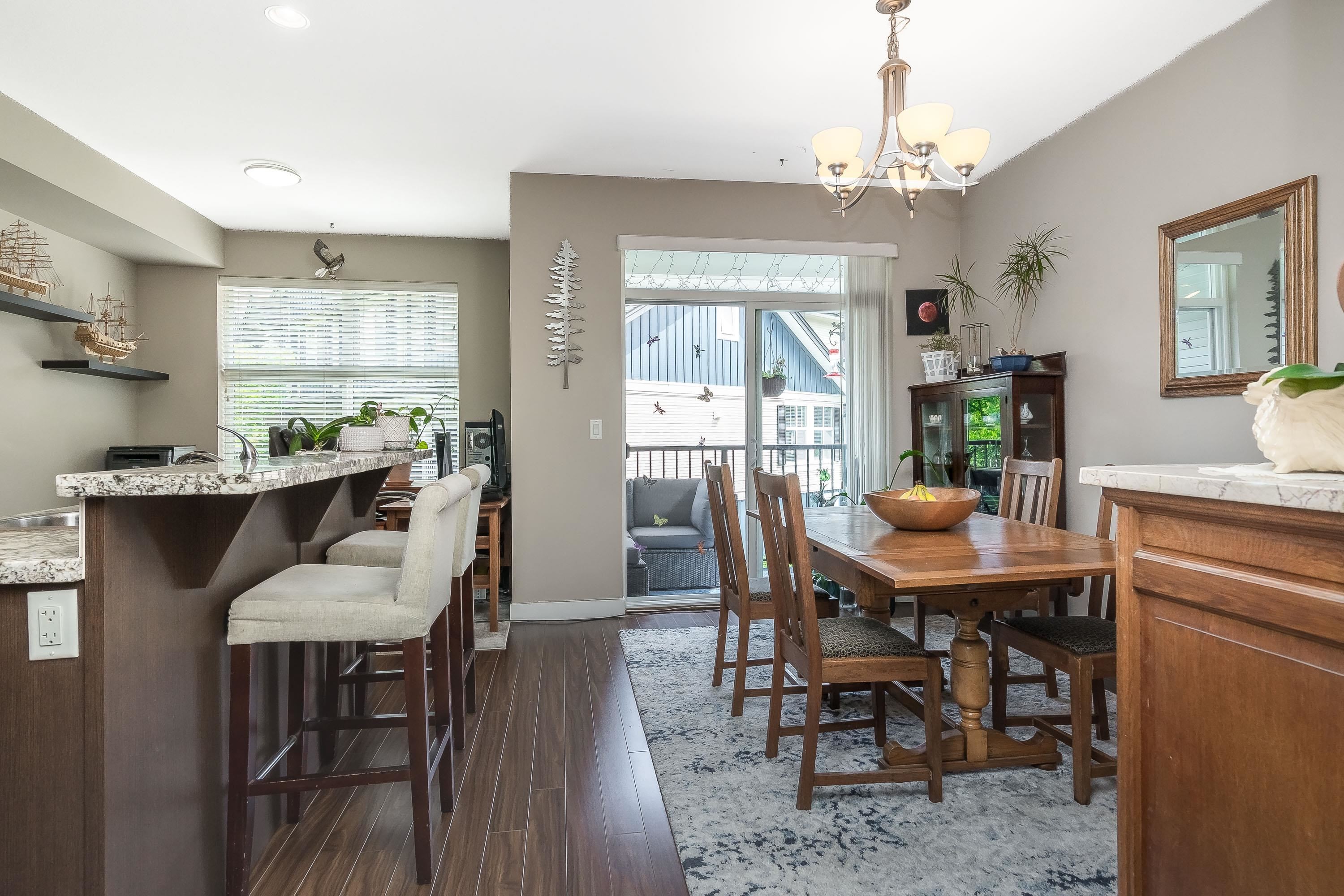 









18211


70

Avenue, 6,
Surrey,




BC
V3S 8K9


