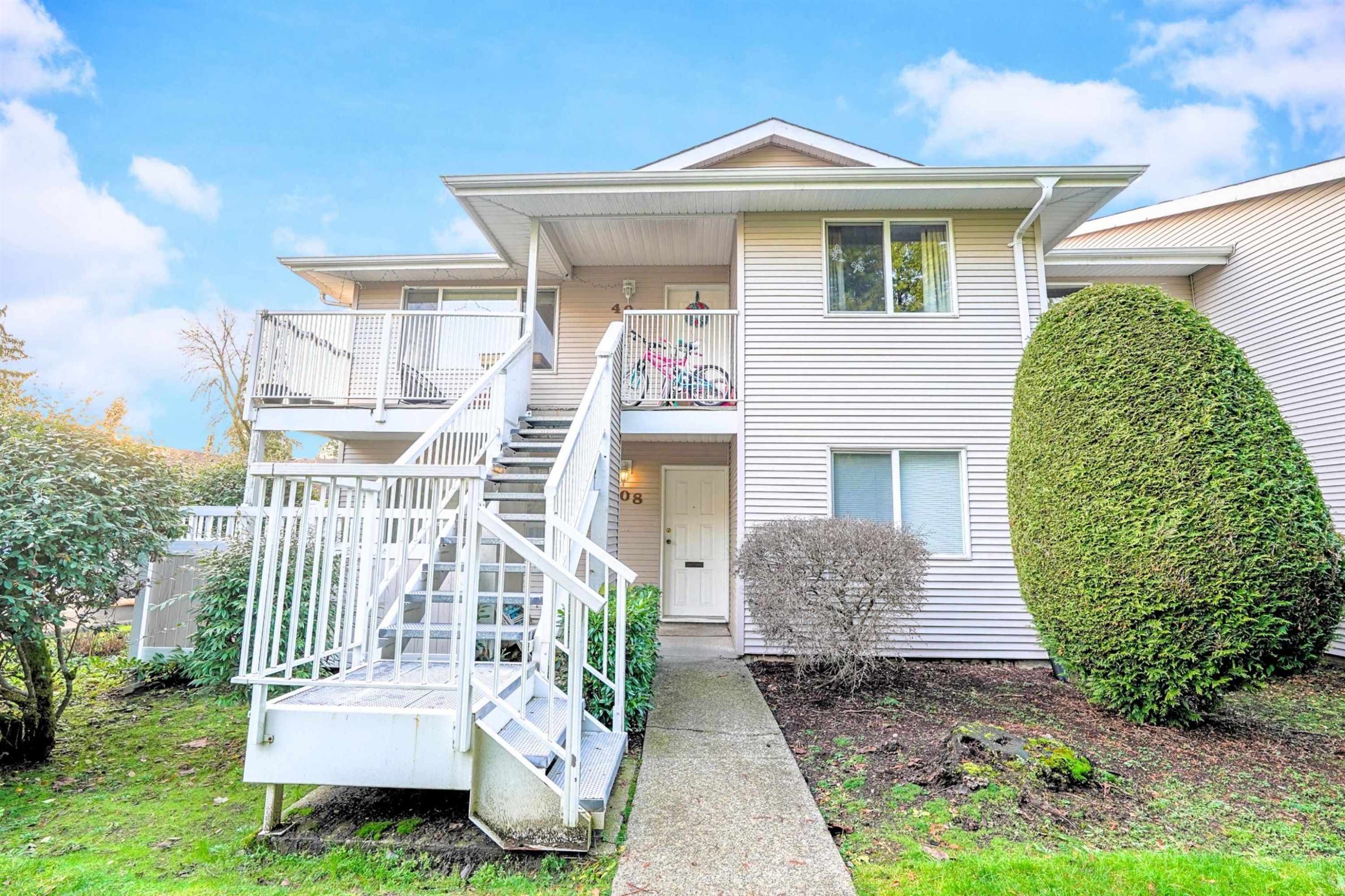 









13963


72

Avenue, 407,
Surrey,




BC
V3W 2P6

