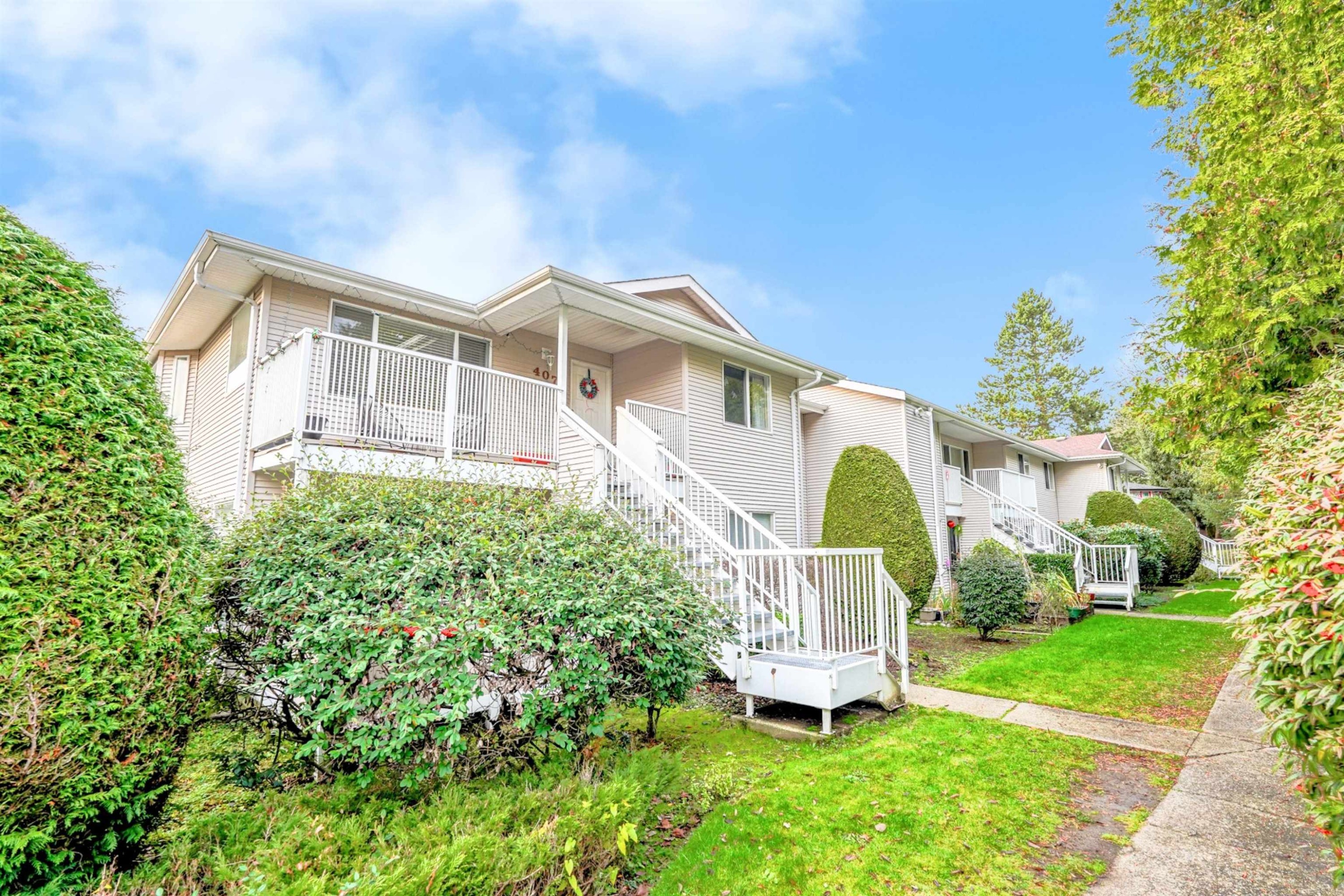 









13963


72

Avenue, 407,
Surrey,




BC
V3W 2P6

