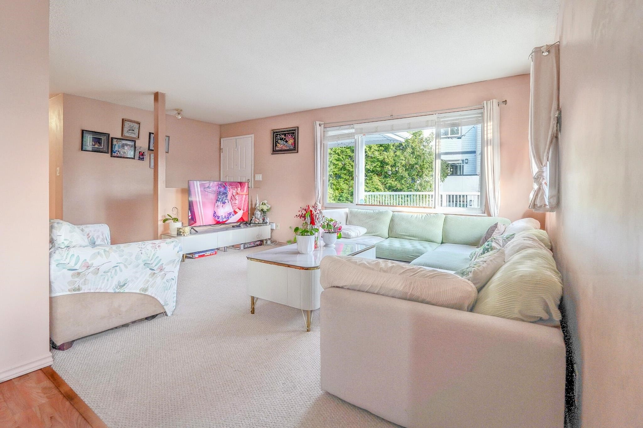 









13963


72

Avenue, 407,
Surrey,




BC
V3W 2P6

