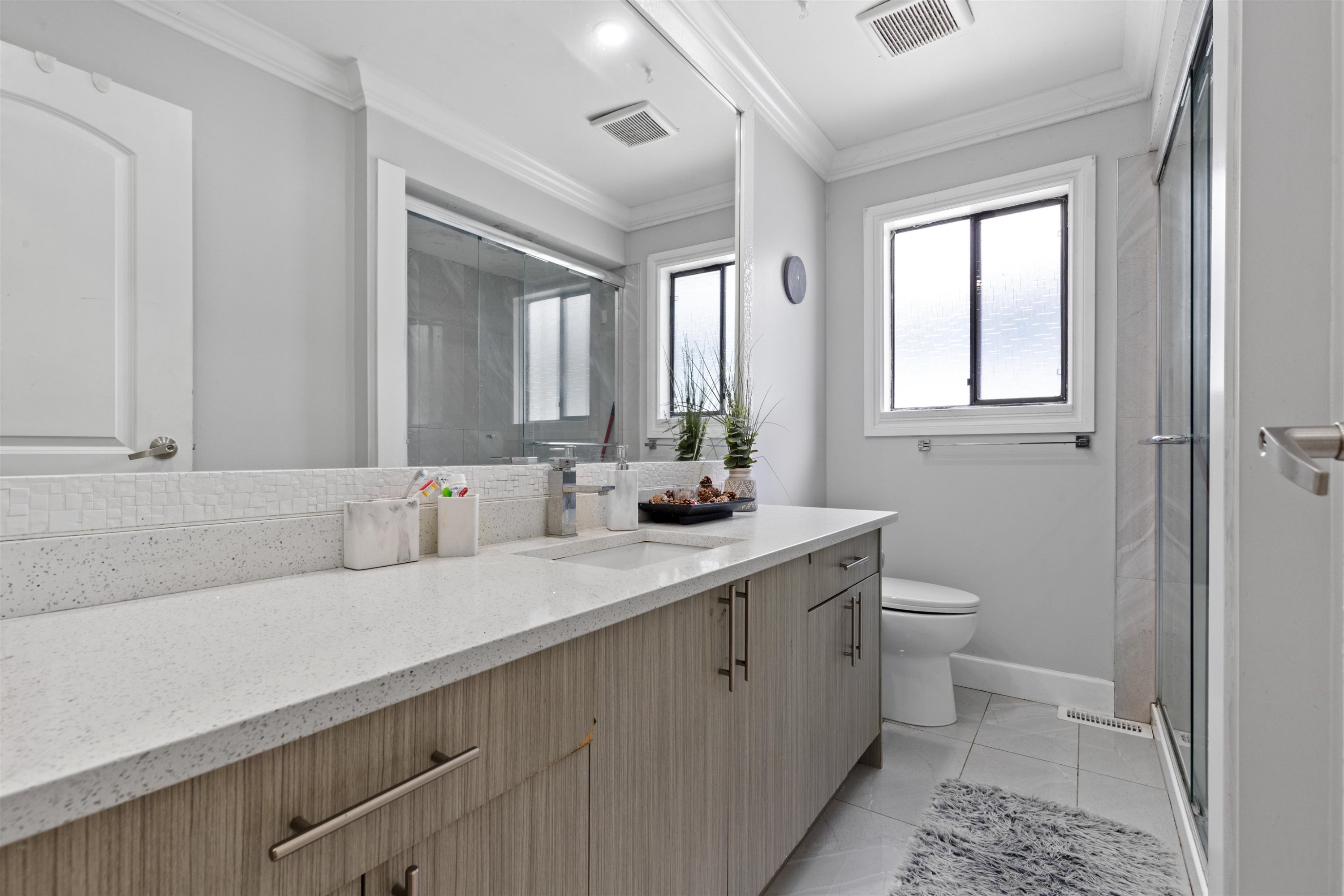 









8864


Ursus

Crescent,
Surrey,




BC
V3V 6L4

