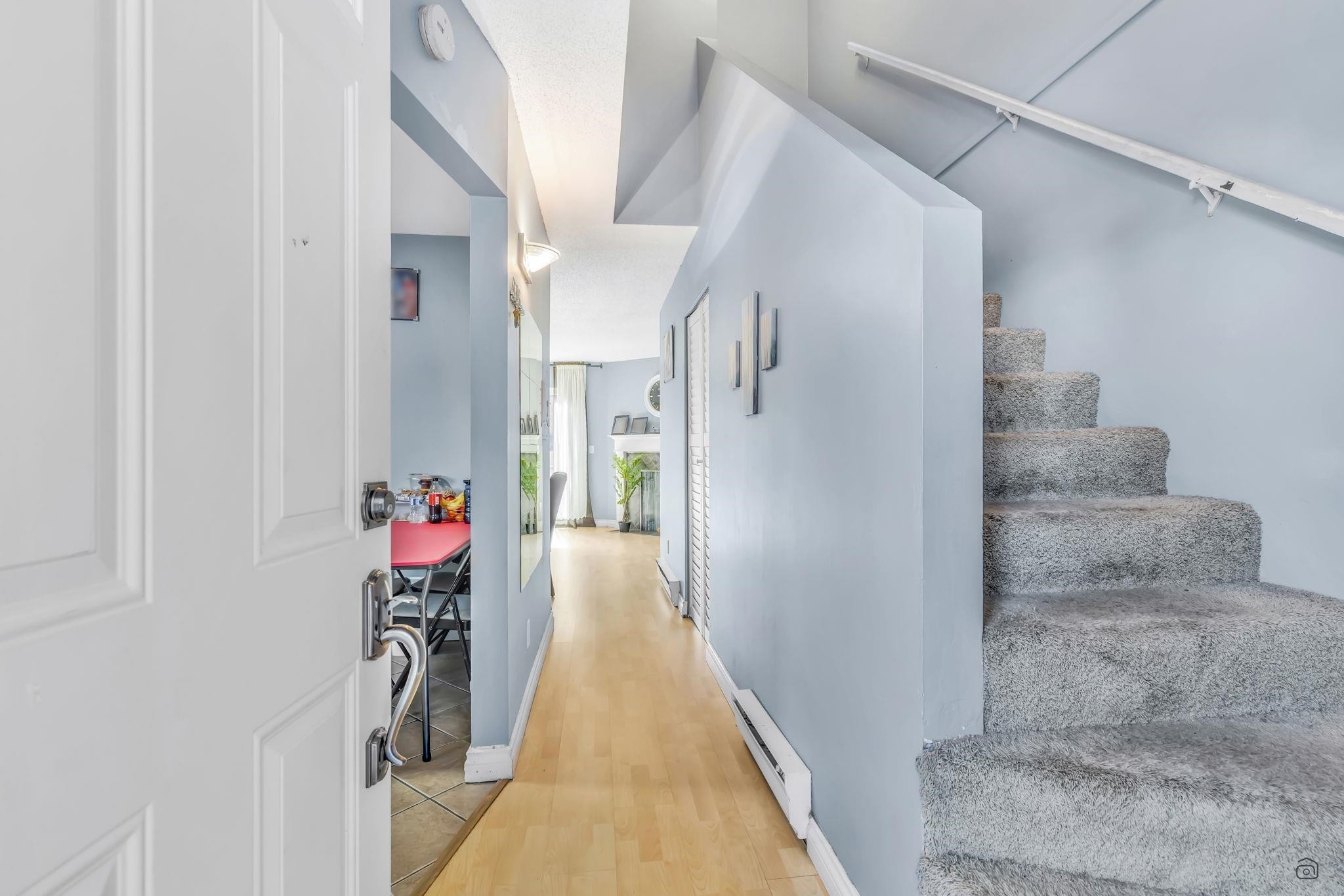









6649


138

Street, 72,
Surrey,




BC
V3W 5G7

