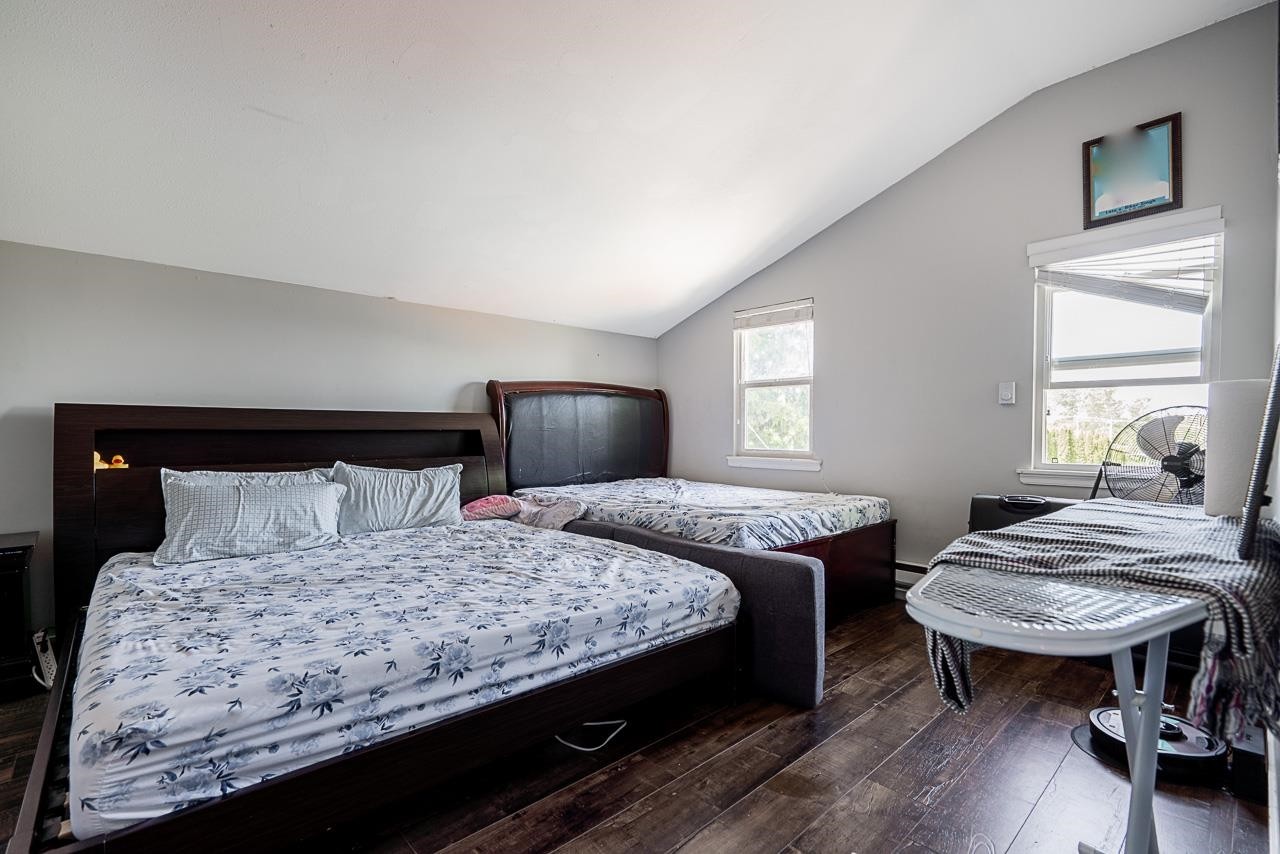 









19273


80

Avenue,
Surrey,




BC
V4N 4J1

