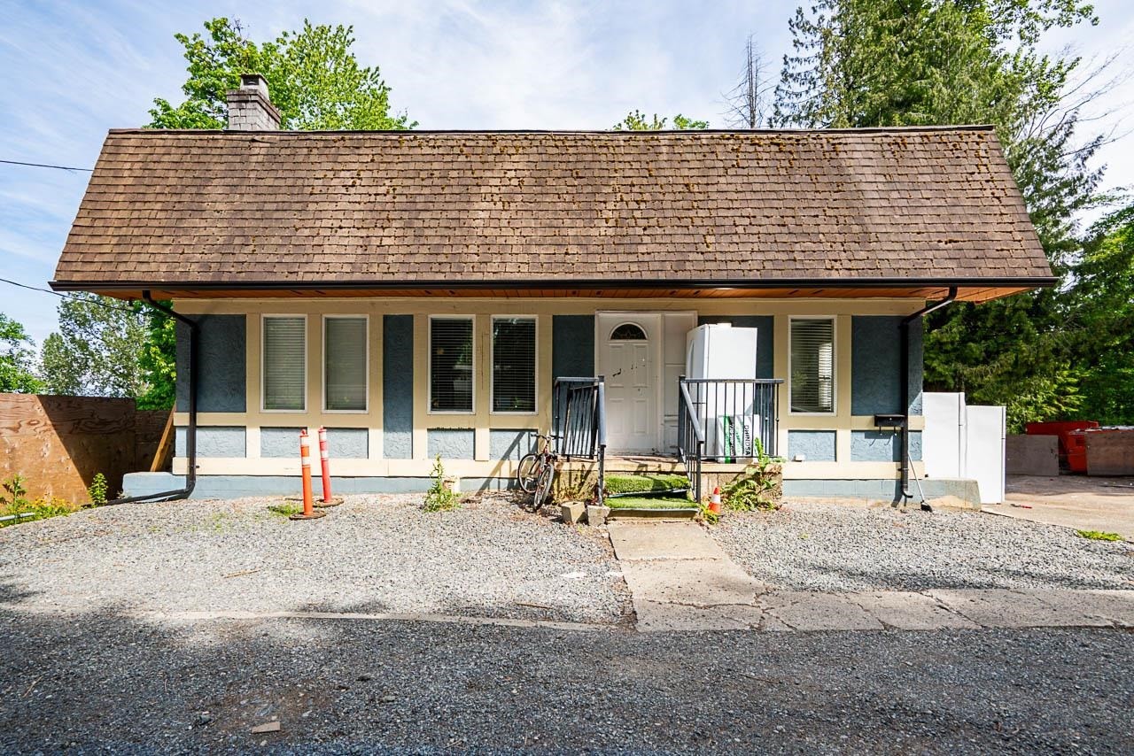









19273


80

Avenue,
Surrey,




BC
V4N 4J1

