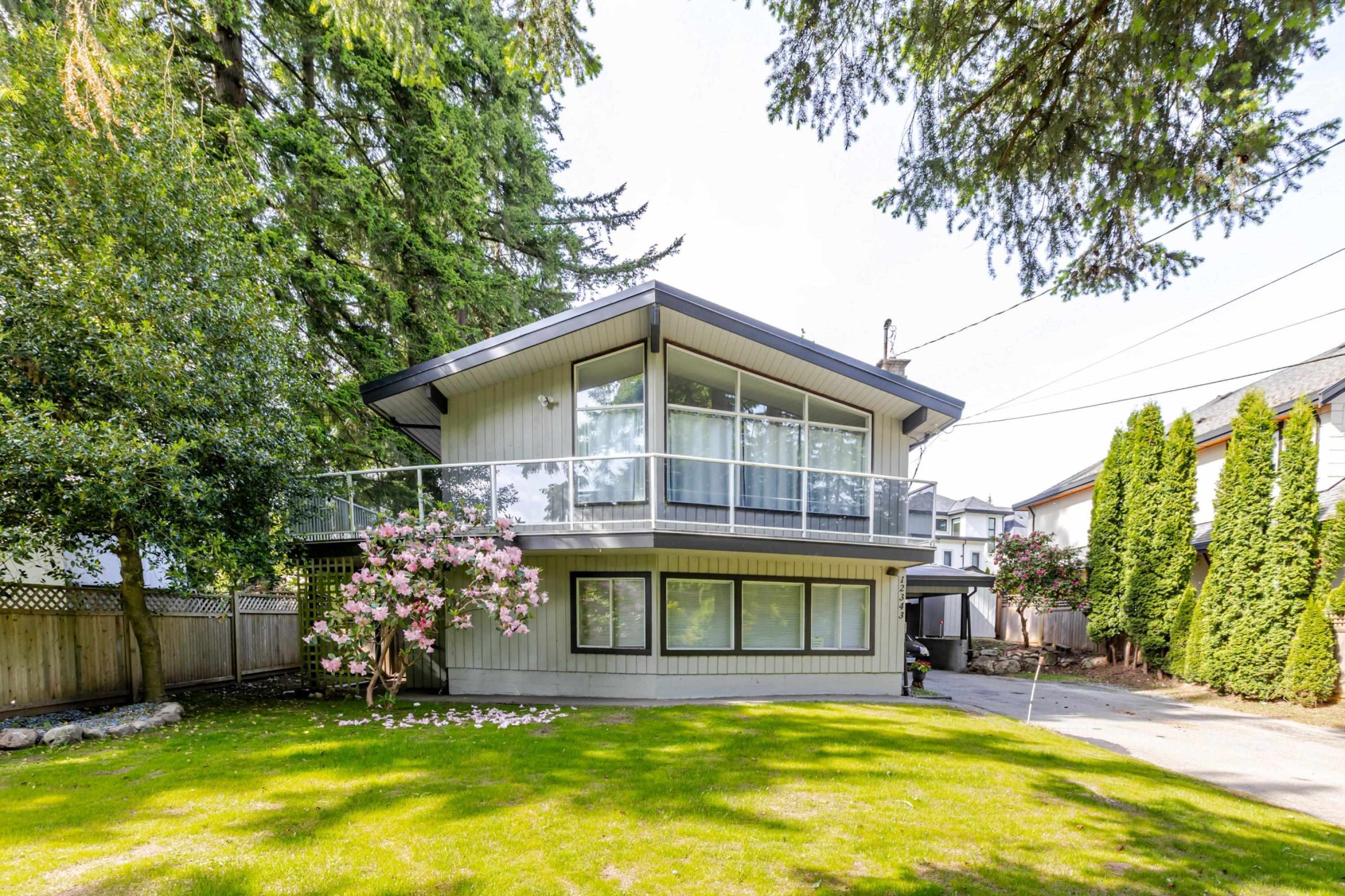 









12343


New Mclellan

Road,
Surrey,




BC
V3W 1E6

