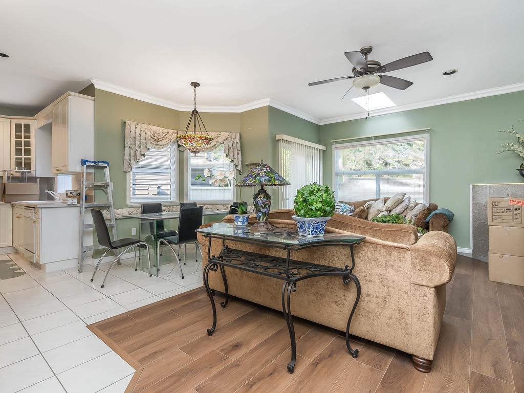 









6779


Chateau

Court,
Delta,




BC
V4E 3M7

