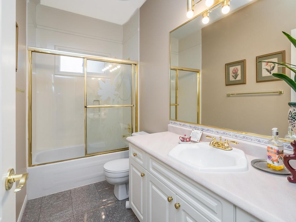 









6779


Chateau

Court,
Delta,




BC
V4E 3M7

