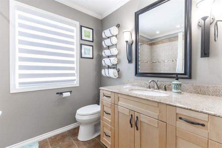 









8495


143

Street,
Surrey,




BC
V3W 0Z9

