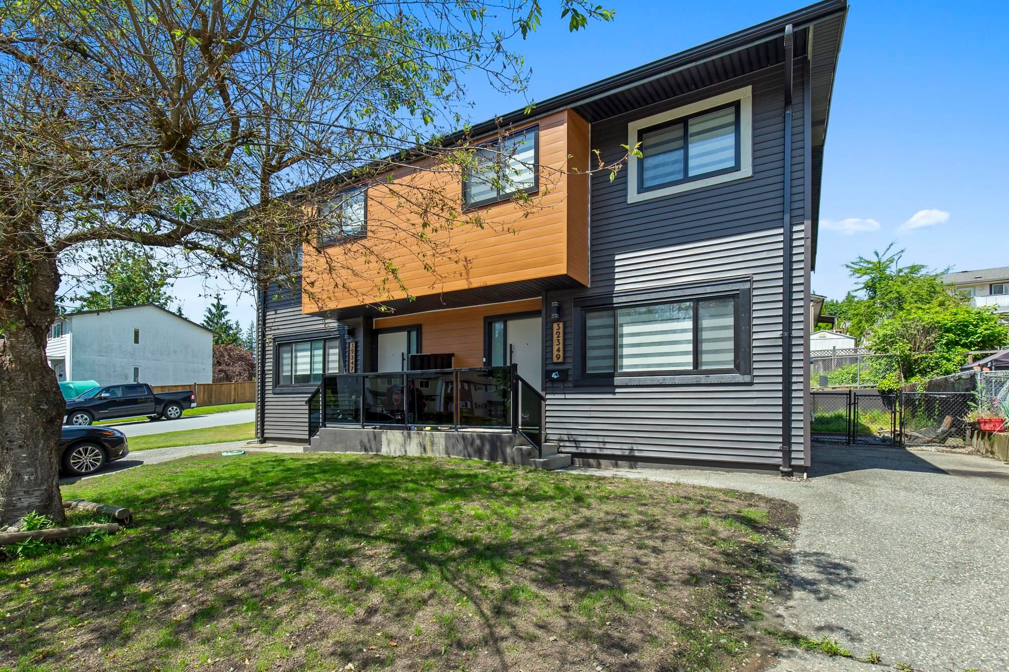









32349


Brant

Avenue,
Mission,




BC
V2V 4Y9

