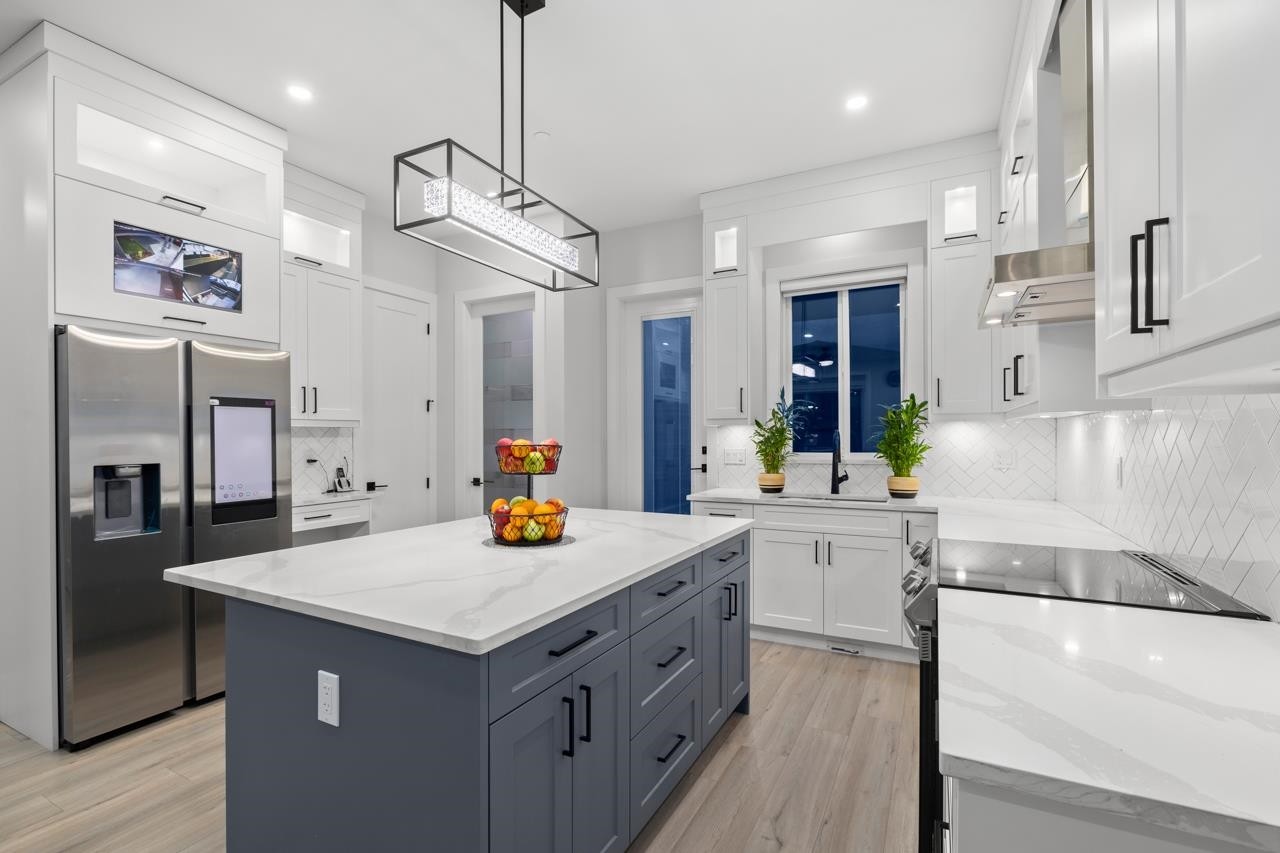 









32699


Egglestone

Avenue,
Mission,




BC
V4S 0E6

