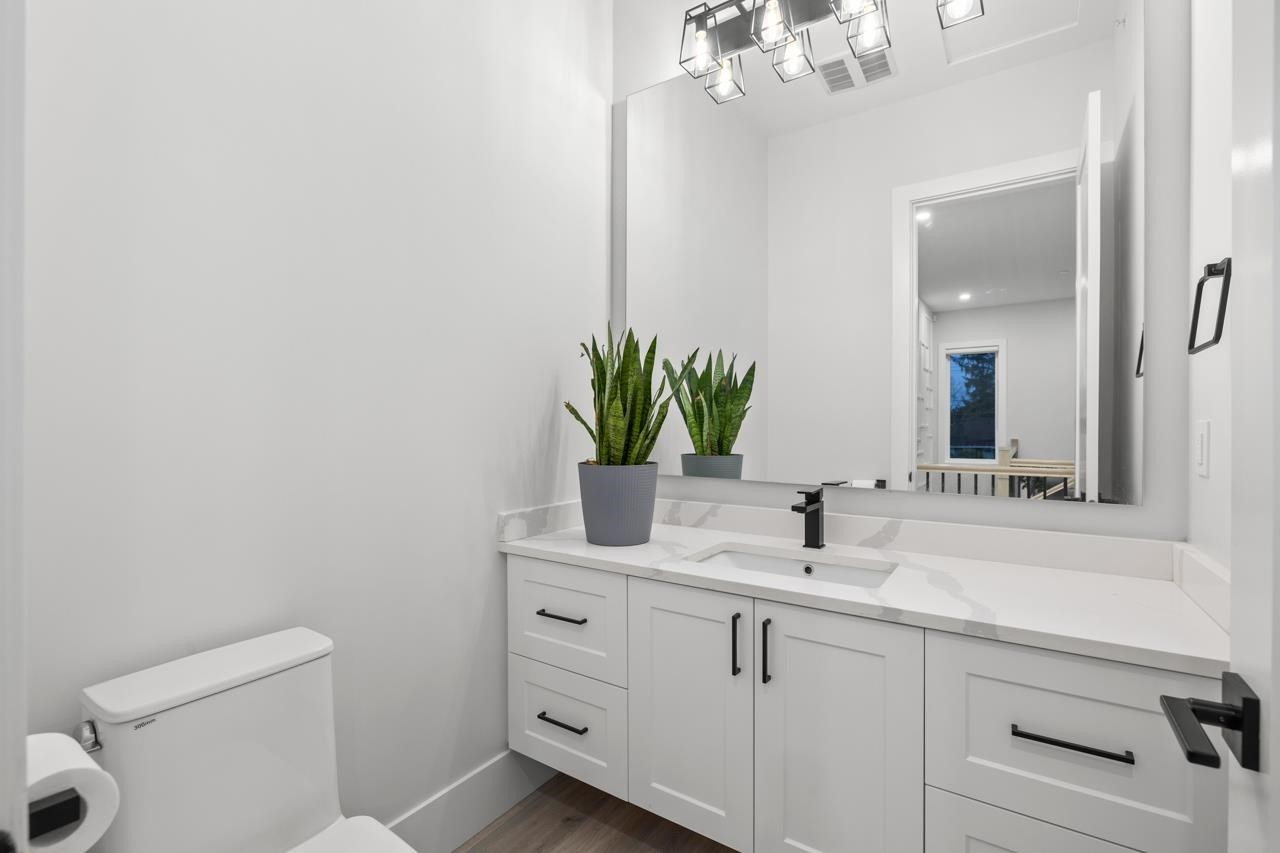 









32699


Egglestone

Avenue,
Mission,




BC
V4S 0E6

