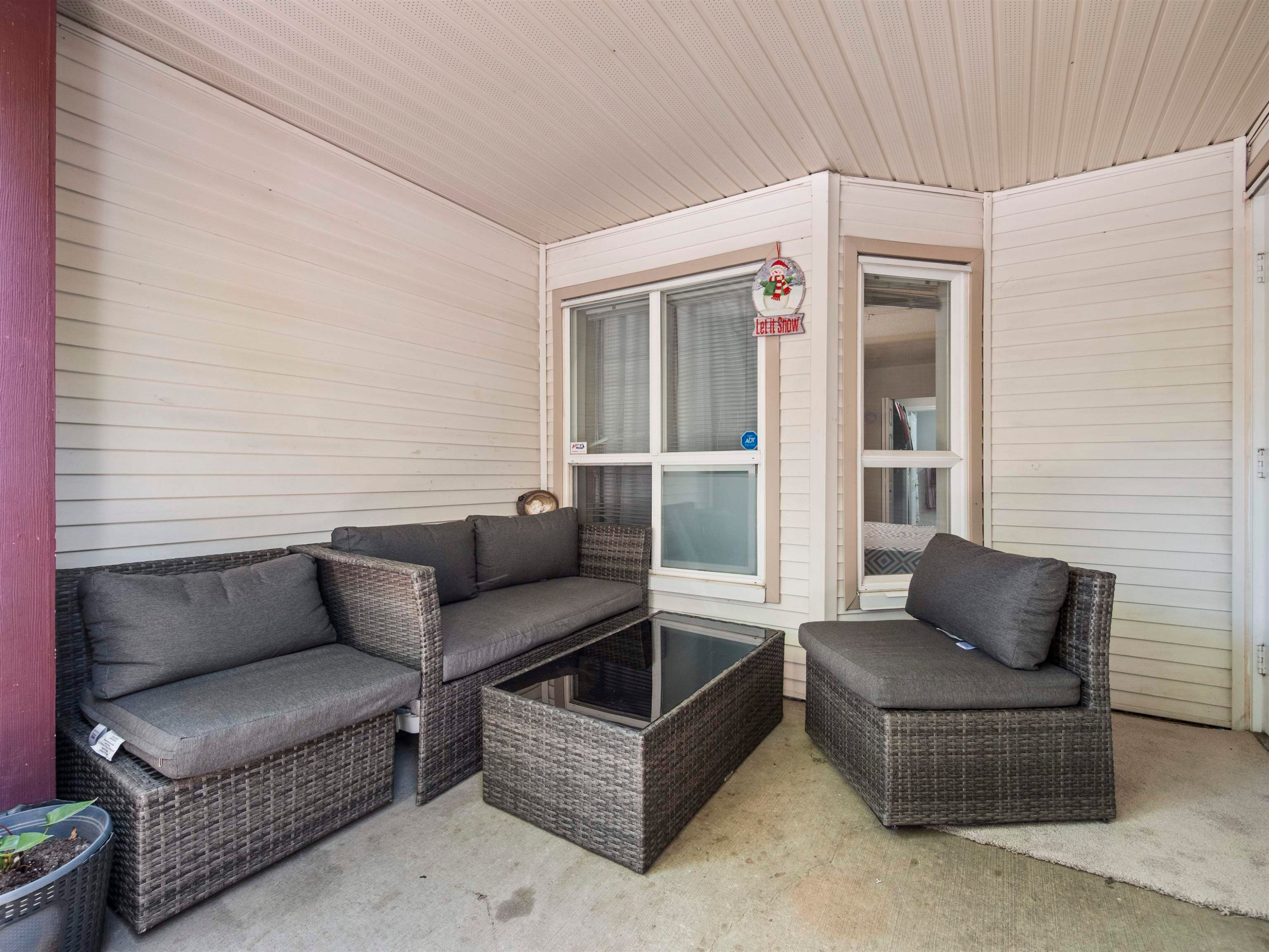 









8068


120a

Street, 115,
Surrey,




BC
V3W 3P3

