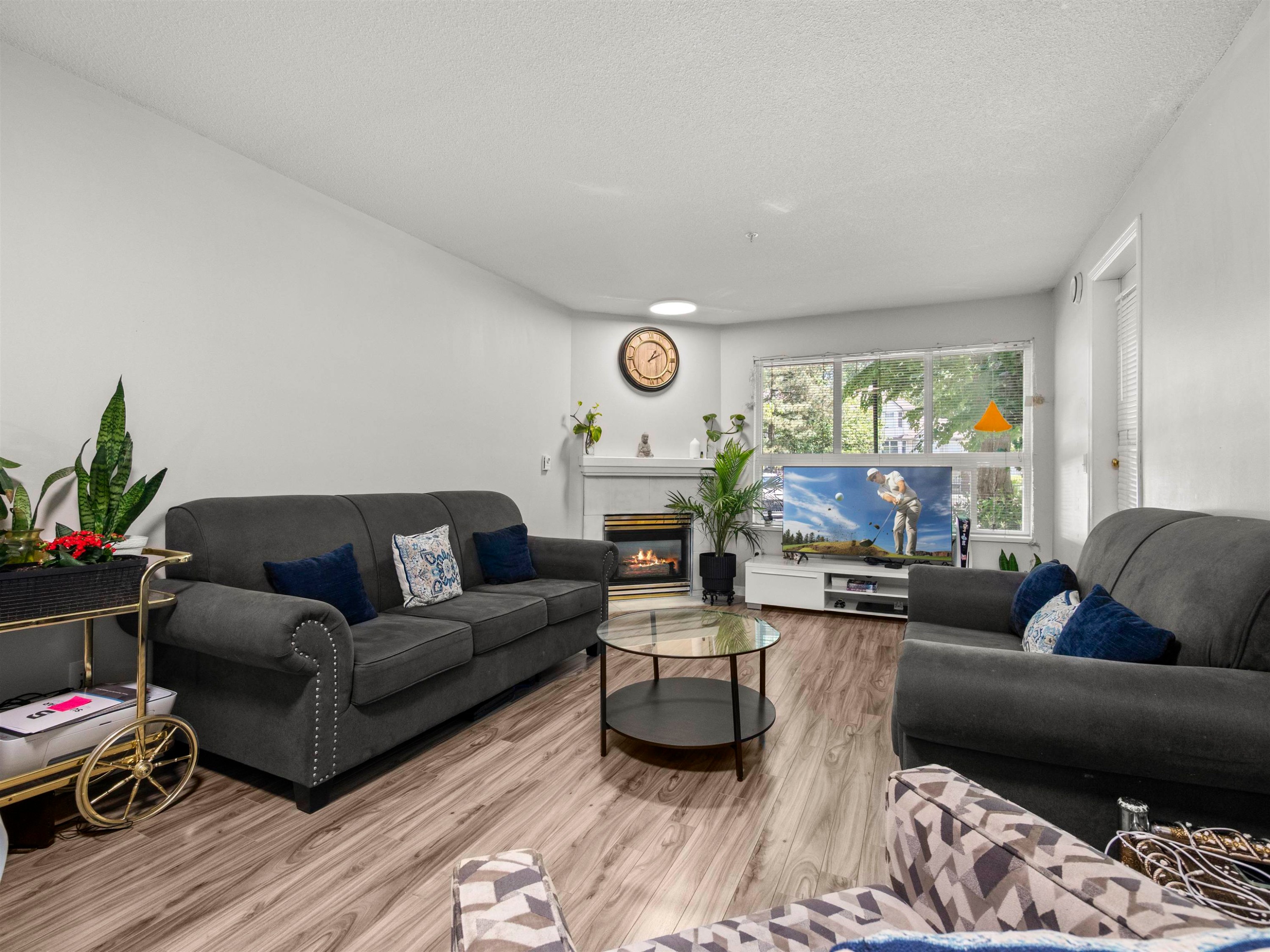 









8068


120a

Street, 115,
Surrey,




BC
V3W 3P3

