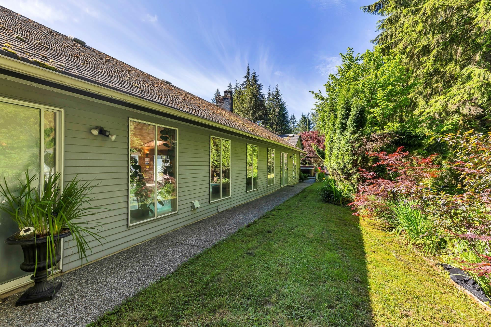 









10851


Greenwood

Drive,
Mission,




BC
V4S 1A9

