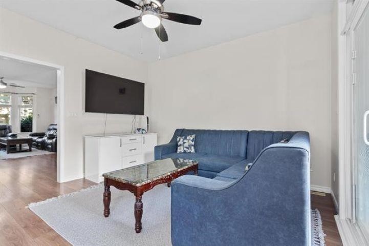 









6518


121

Street, 16,
Surrey,




BC
V3W 1C4


