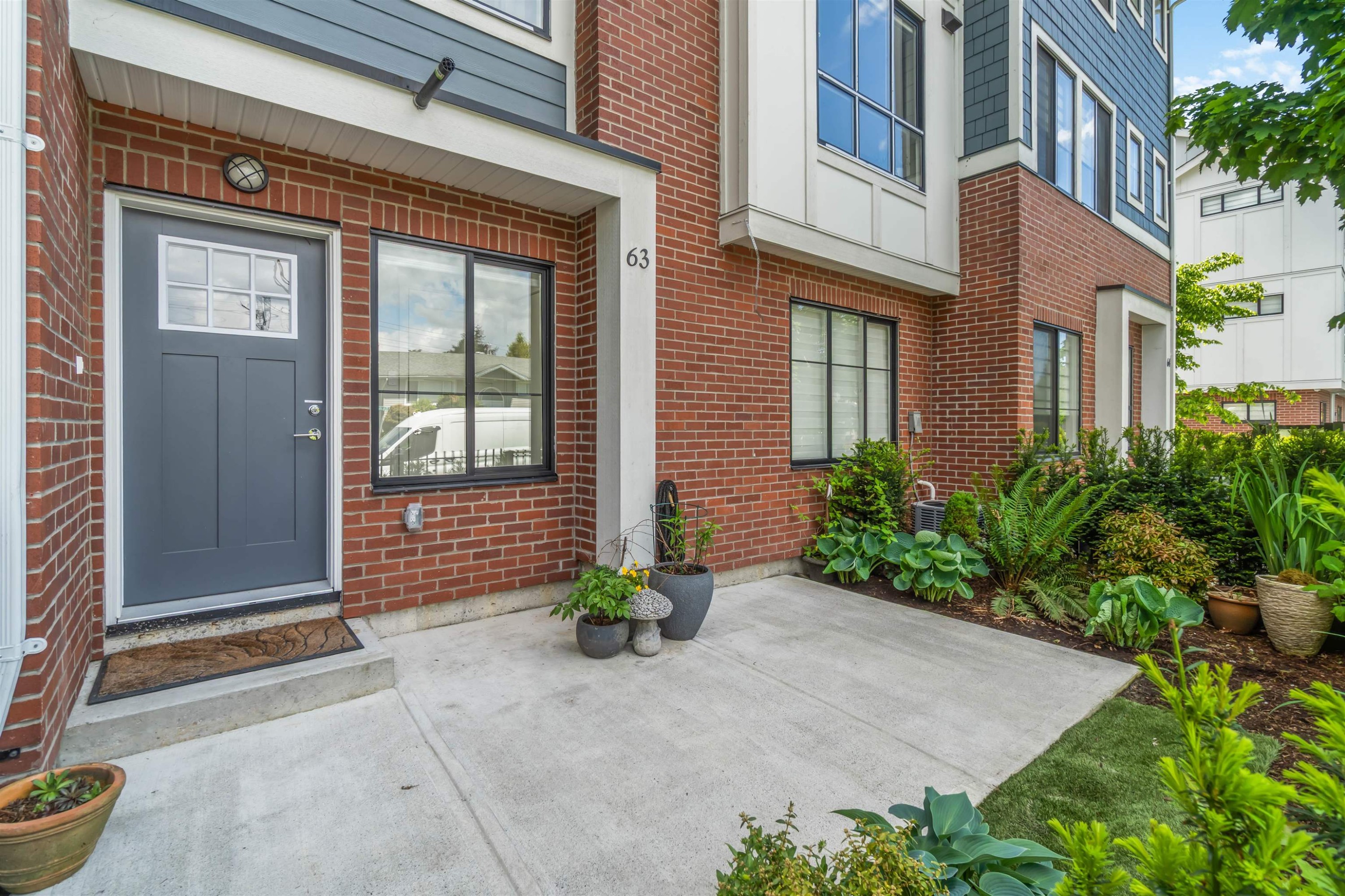 









11556


72a

Avenue, 63,
Delta,




BC
V4C 1A9


