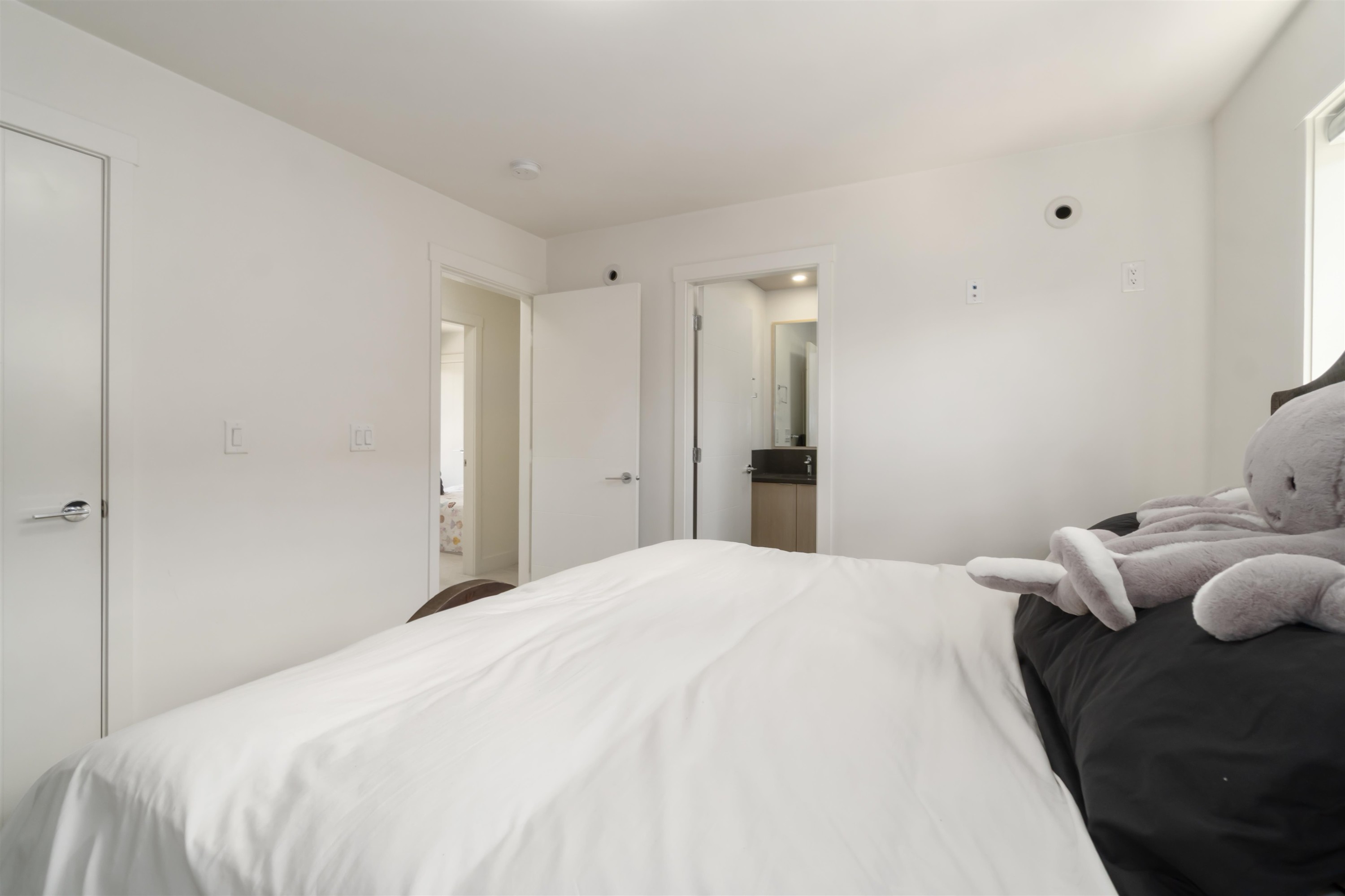 









11556


72a

Avenue, 63,
Delta,




BC
V4C 1A9

