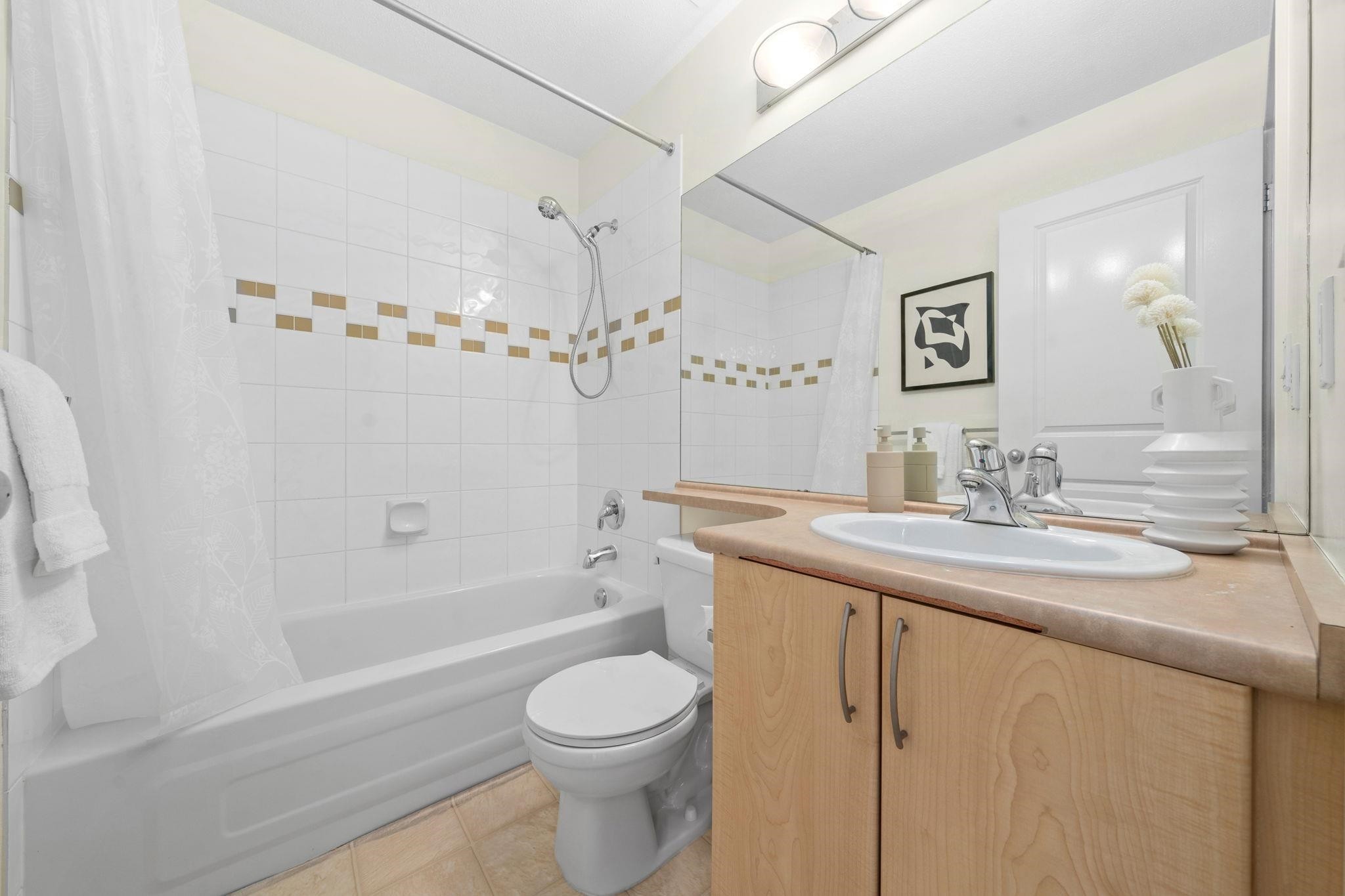 









15065


58

Avenue, 10,
Surrey,




BC
V3S 8Z5

