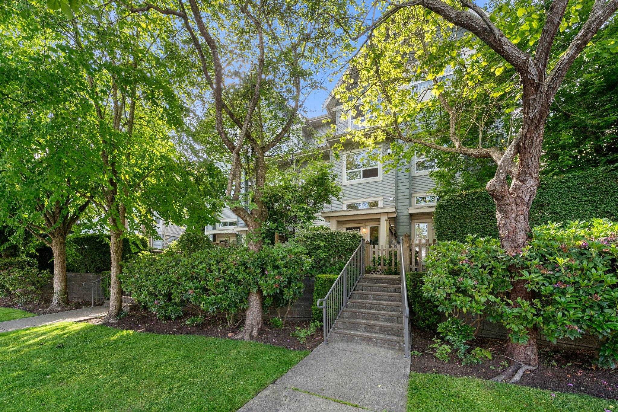 









15065


58

Avenue, 10,
Surrey,




BC
V3S 8Z5

