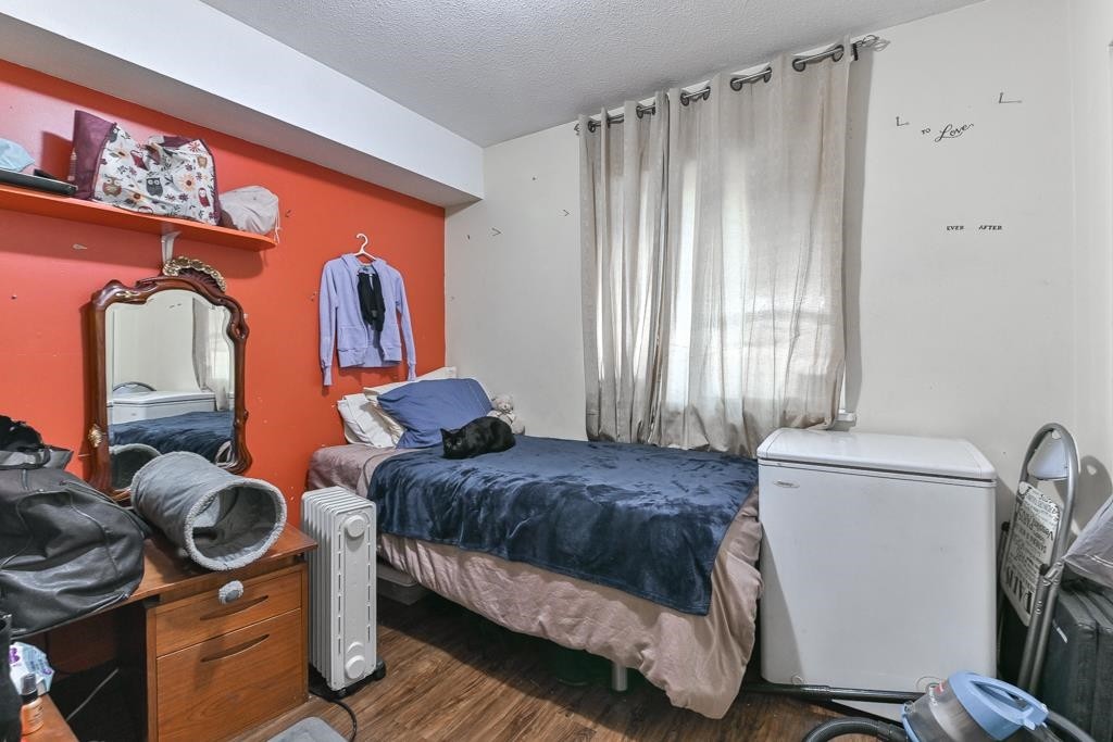 









6084


126

Street,
Surrey,




BC
V3X 1V6

