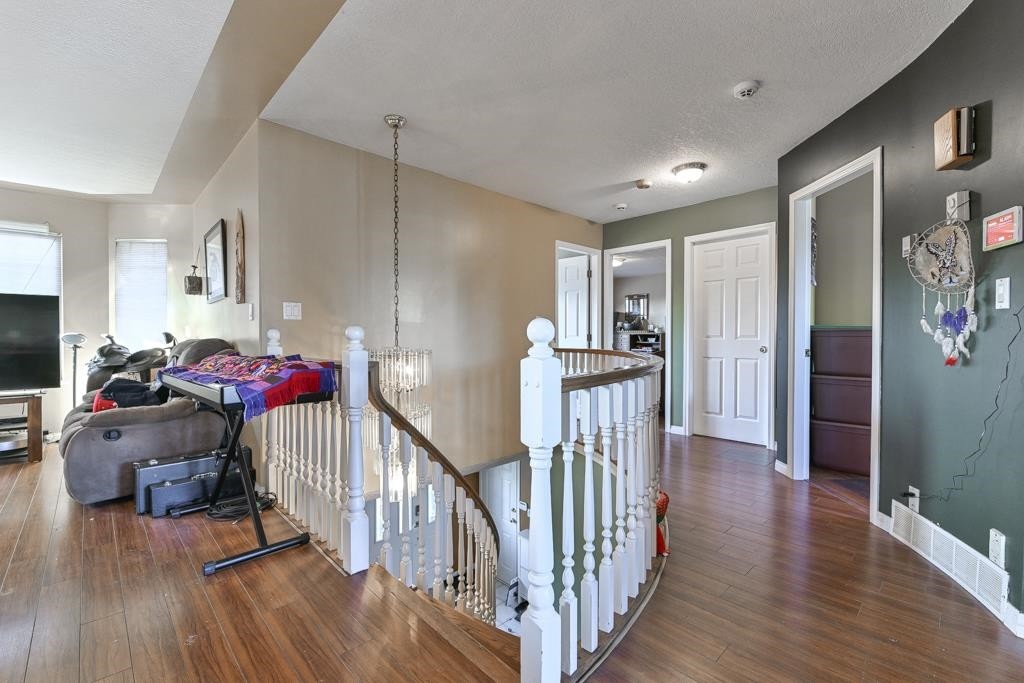 









6084


126

Street,
Surrey,




BC
V3X 1V6

