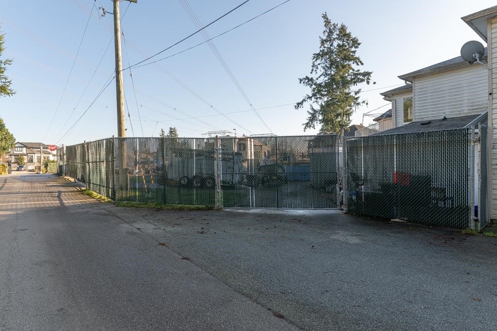 









6084


126

Street,
Surrey,




BC
V3X 1V6

