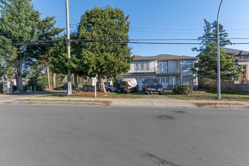 









6084


126

Street,
Surrey,




BC
V3X 1V6

