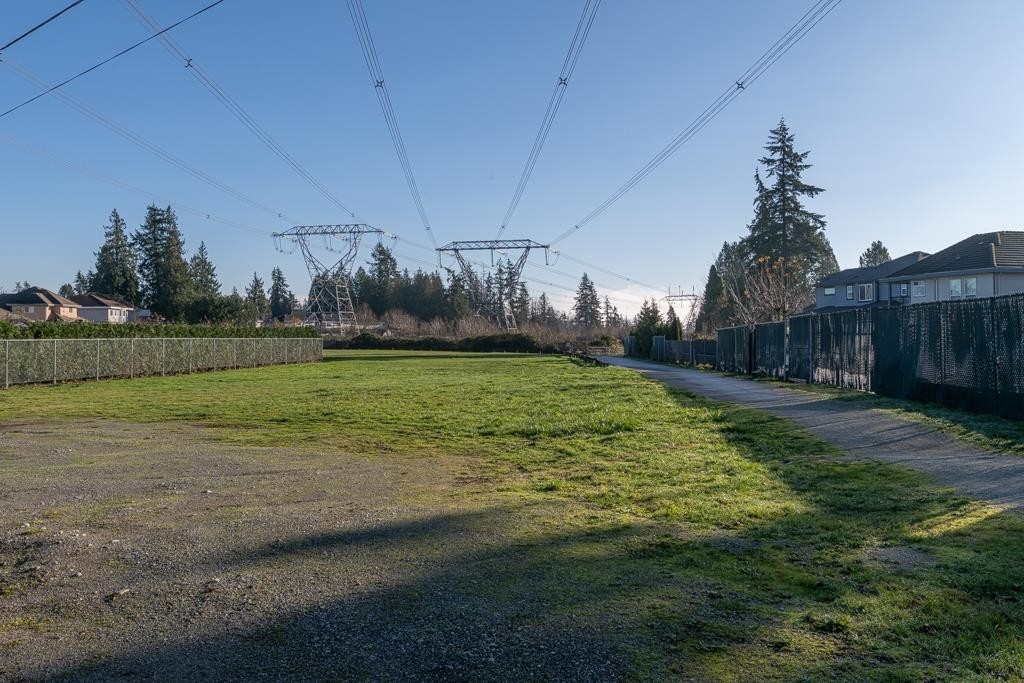 









6084


126

Street,
Surrey,




BC
V3X 1V6

