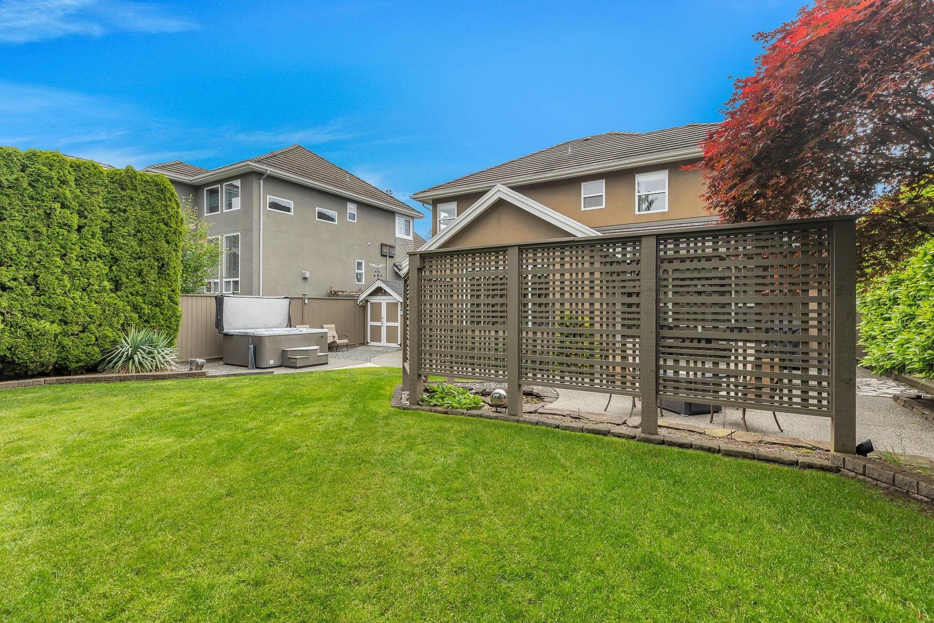 









11039


159a

Street,
Surrey,




BC
V4N 4Y2

