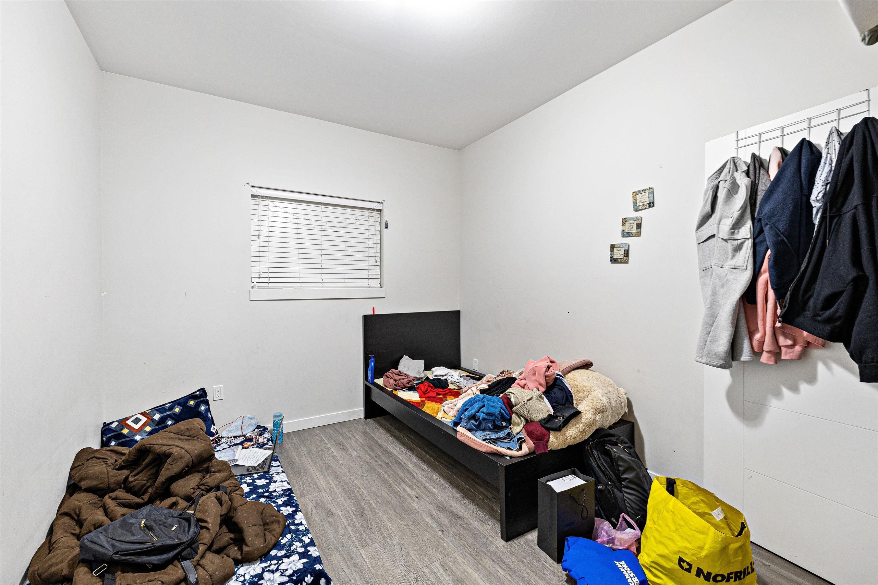 









8069


124

Street,
Surrey,




BC
V3W 0X7

