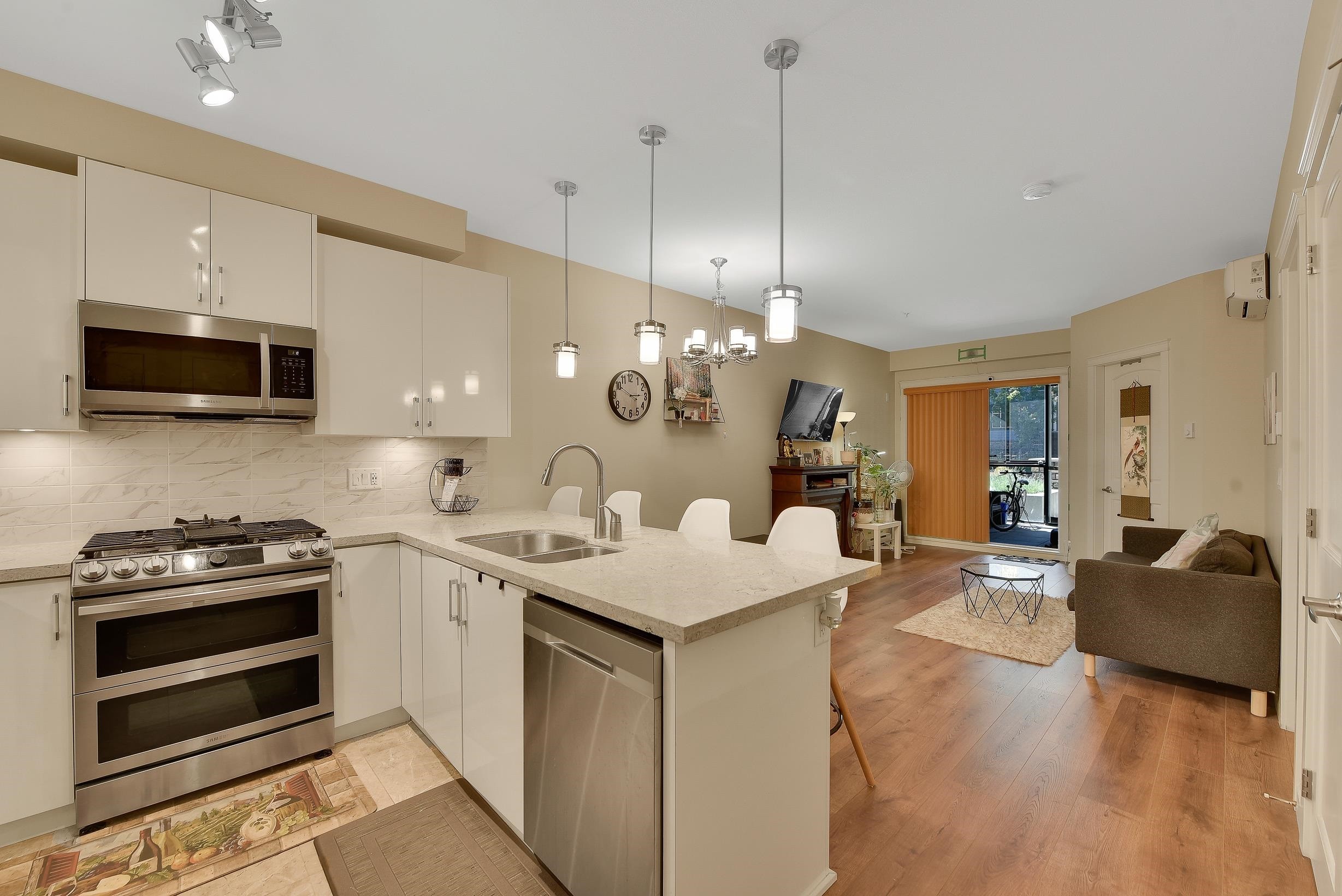 









8538


203a

Street, 111,
Langley,




BC
V2Y 3P9

