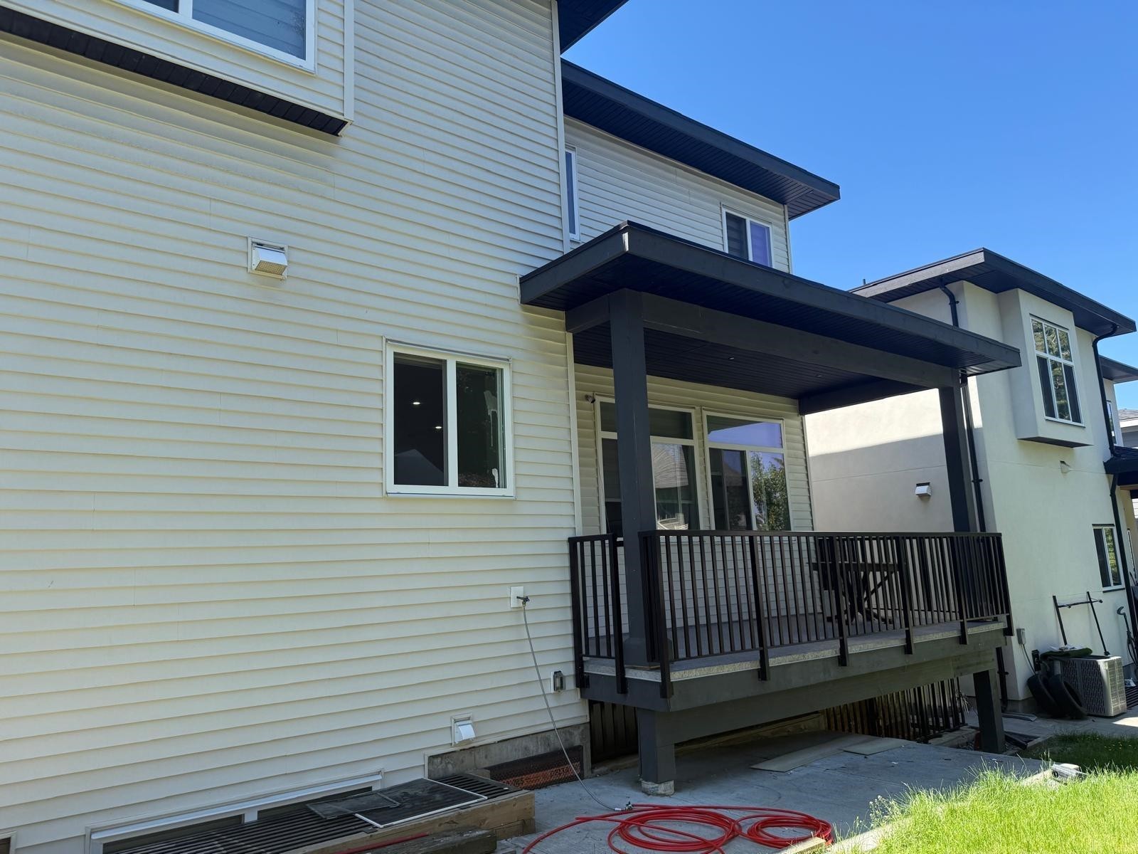 









6318


150a

Street,
Surrey,




BC
V3S 3H8

