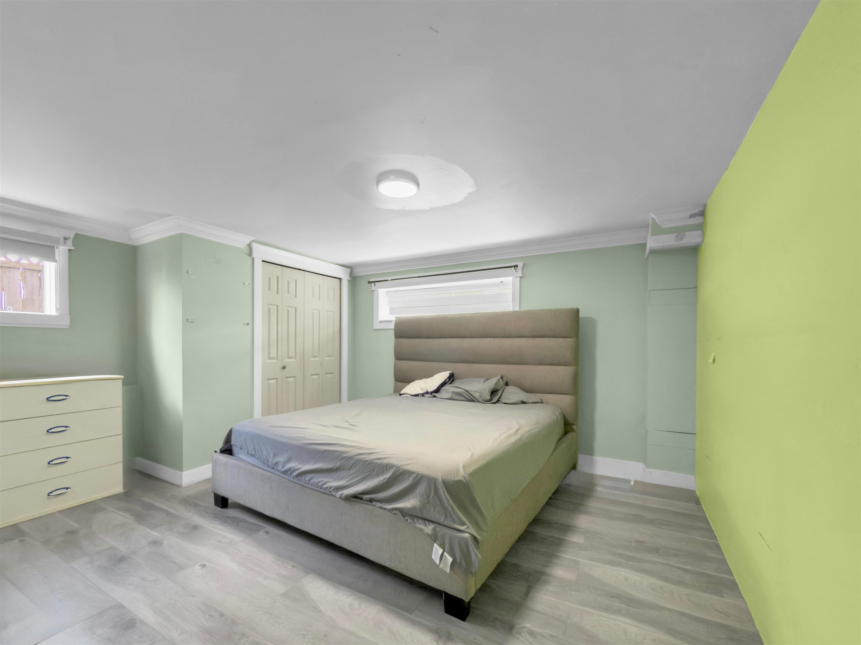 









12429


99

Avenue,
Surrey,




BC
V3V 2P1


