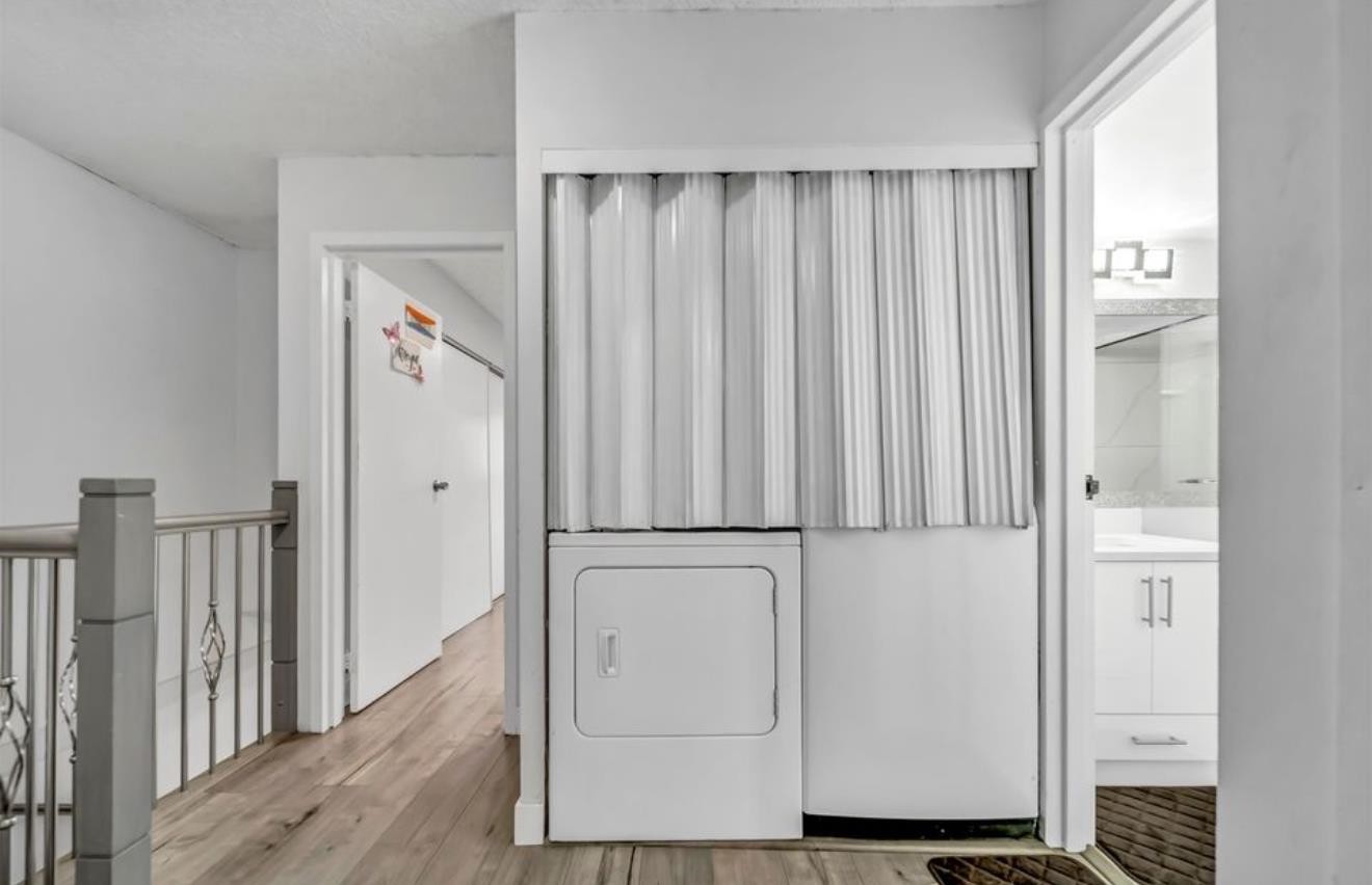 









13339


70b

Avenue,
Surrey,




BC
V3W 7Z3

