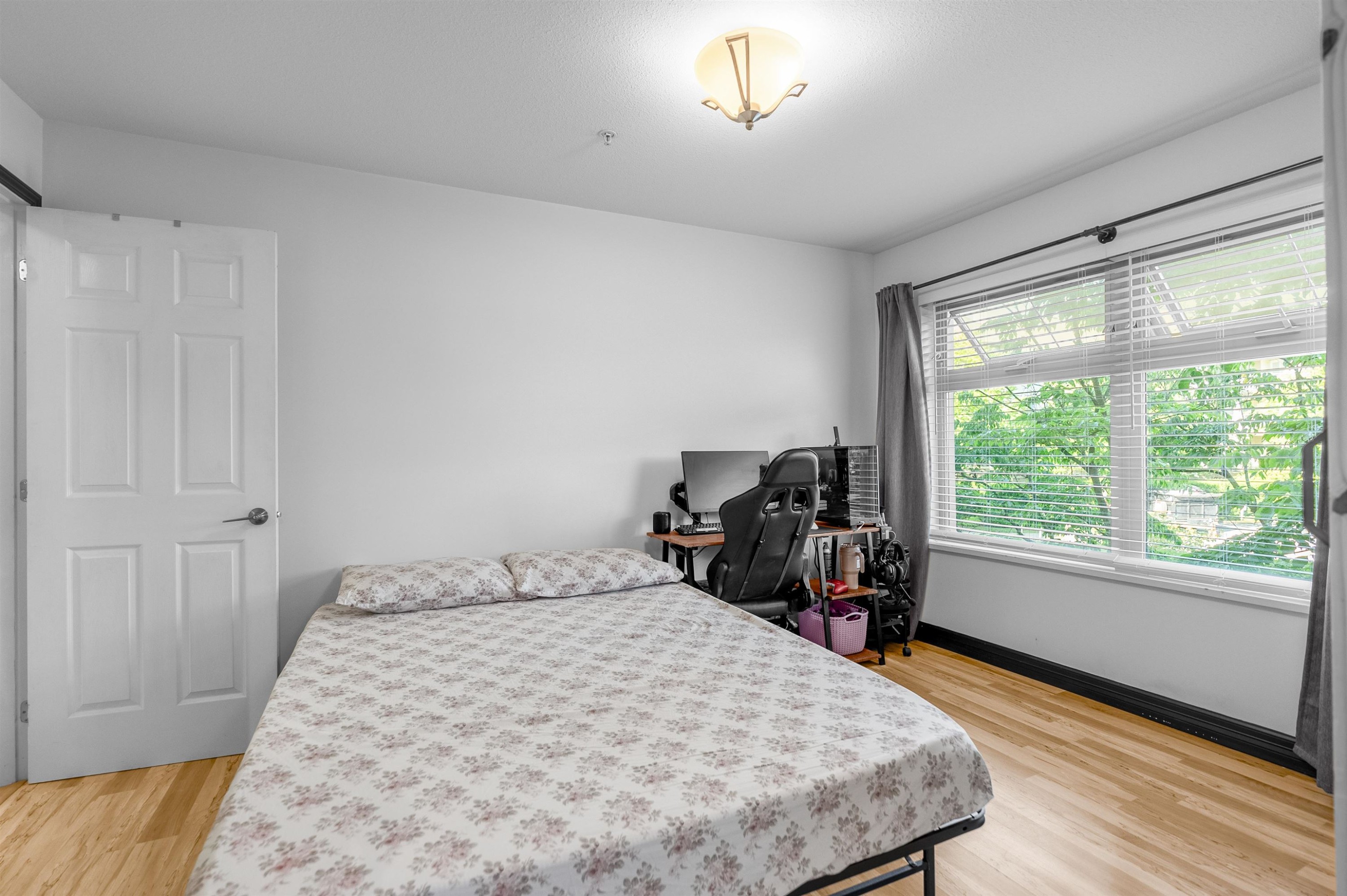 









15220


Guildford

Drive, 201,
Surrey,




BC
V3R 0Y6

