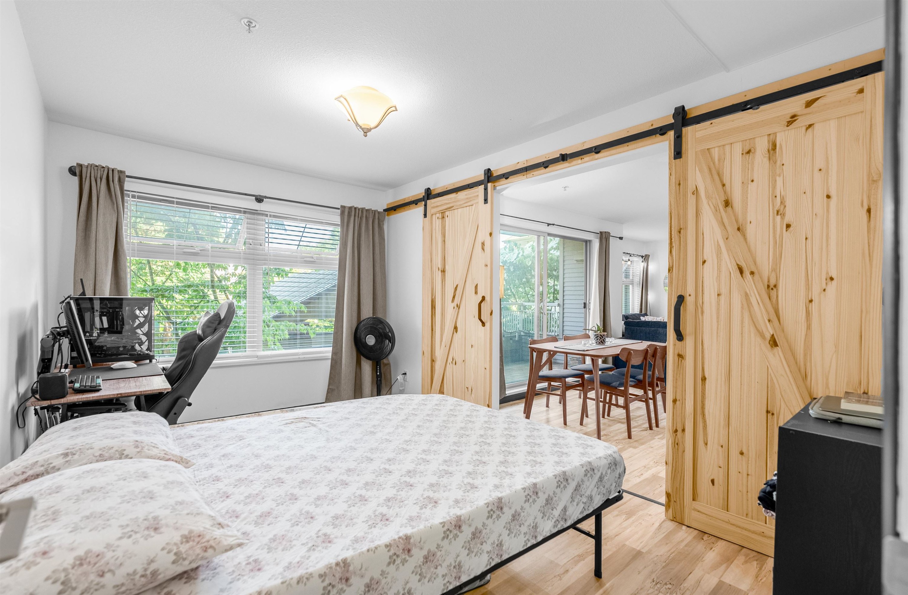 









15220


Guildford

Drive, 201,
Surrey,




BC
V3R 0Y6

