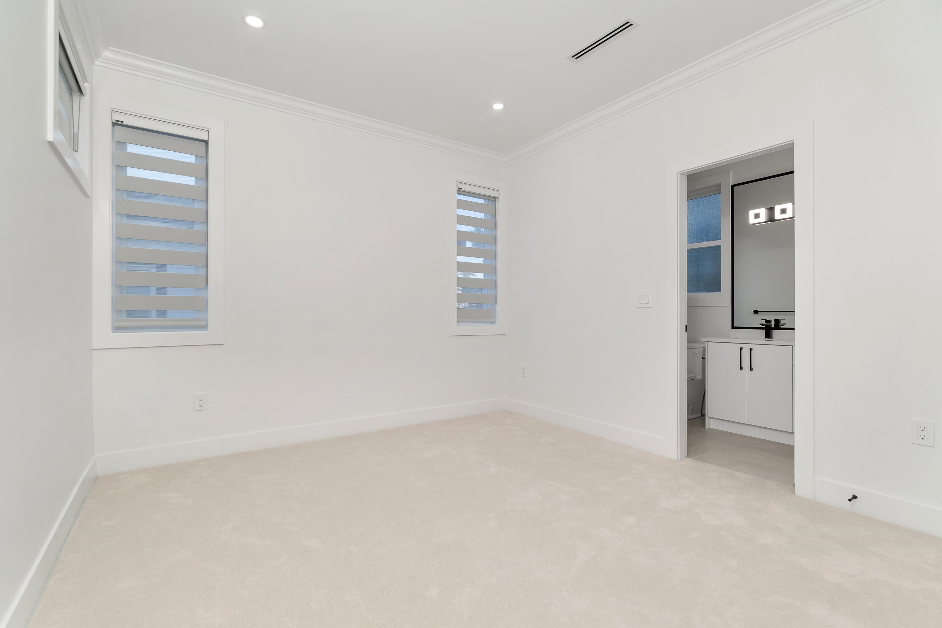 









17226


59

Avenue,
Surrey,




BC
V3S 3Z6

