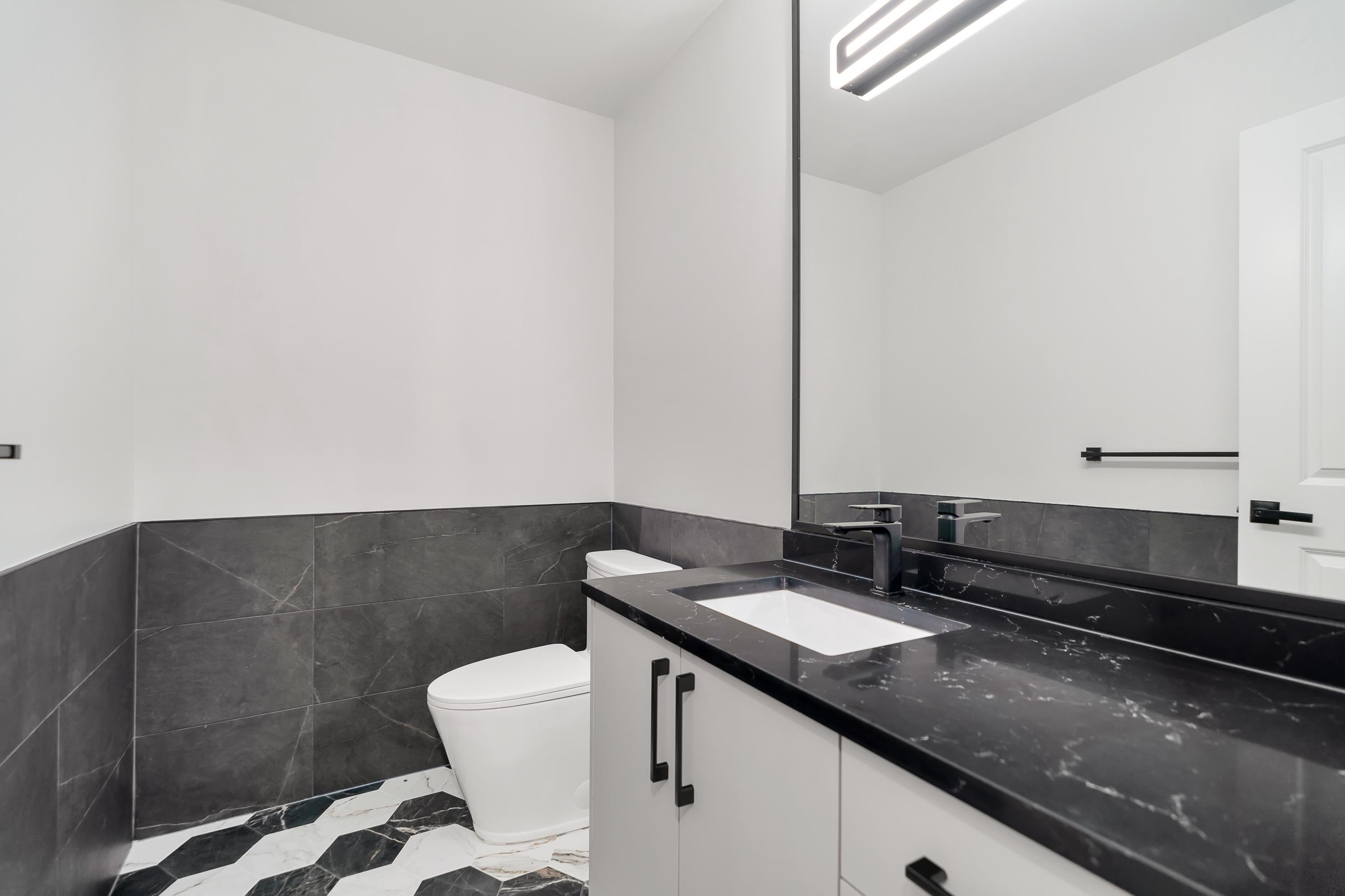 









17226


59

Avenue,
Surrey,




BC
V3S 3Z6


