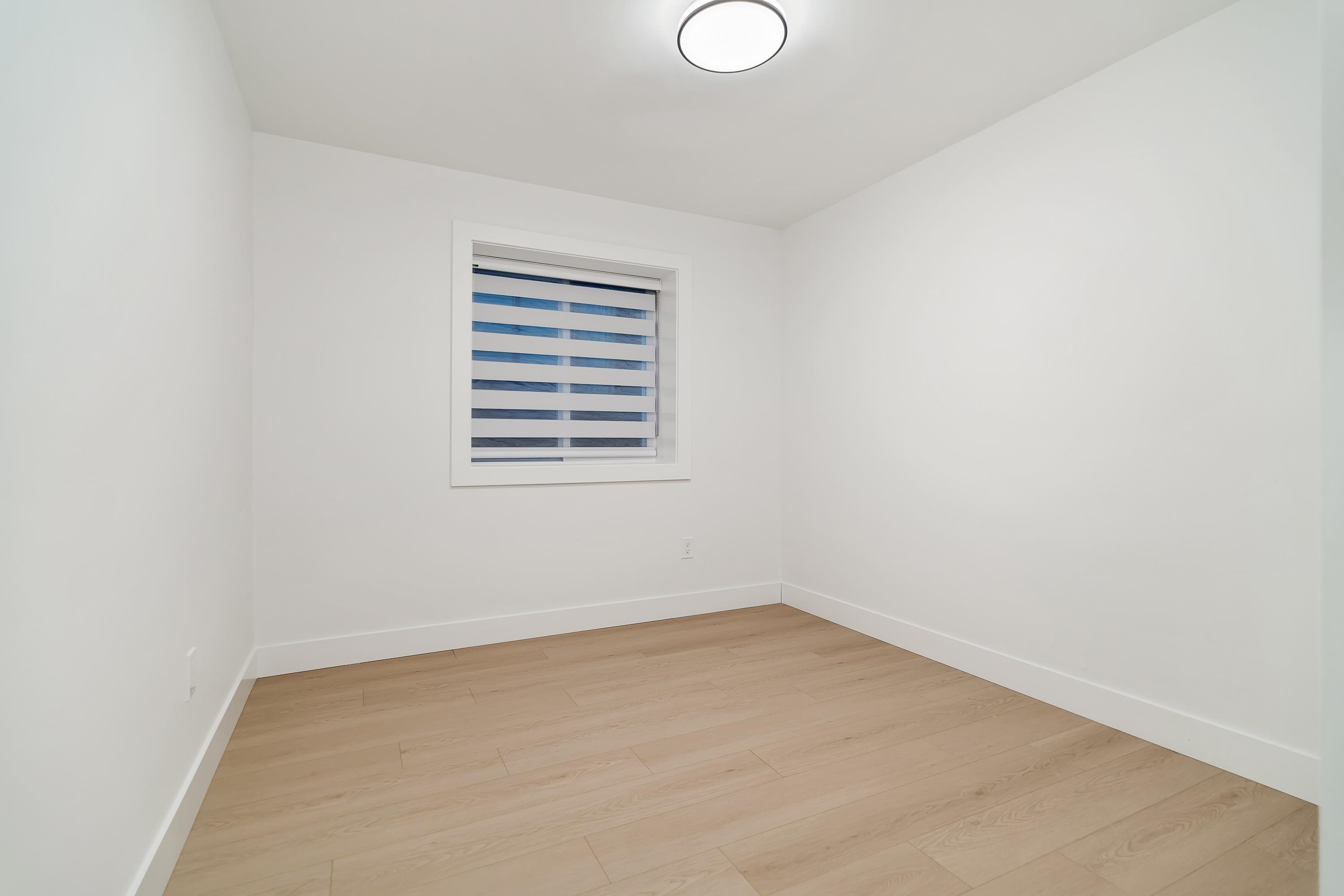 









17226


59

Avenue,
Surrey,




BC
V3S 3Z6

